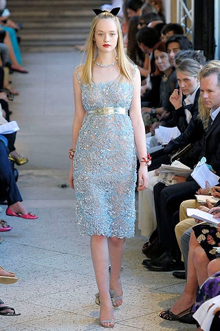 fitted blue lace dress