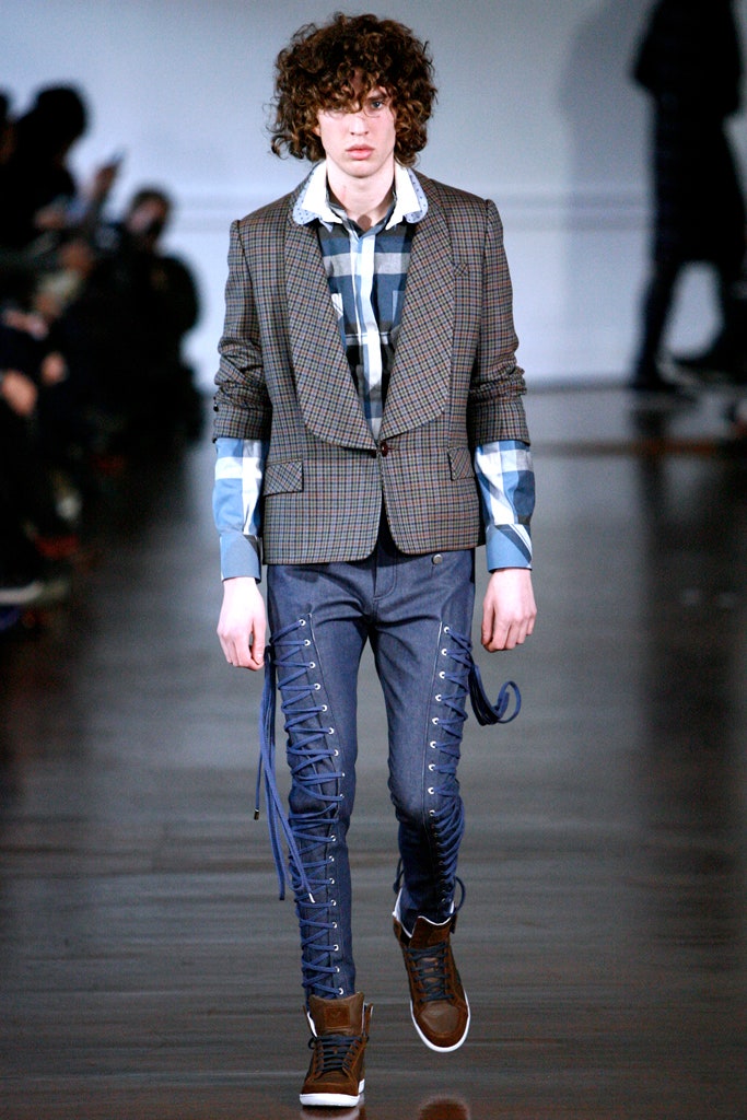 blue denim slim zippered pants