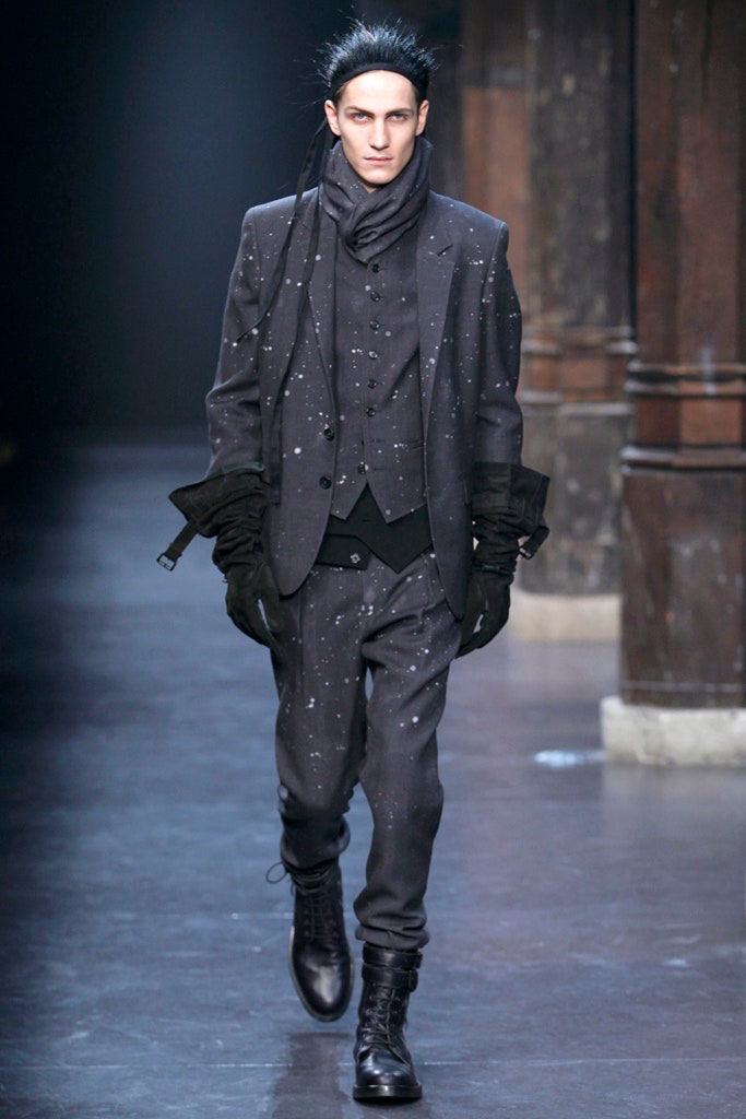 black tailored suit with accessories