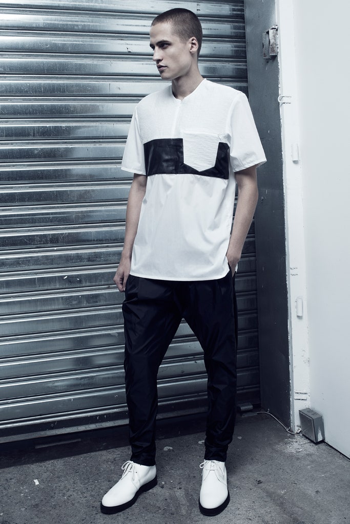 white and black color-blocked t-shirt