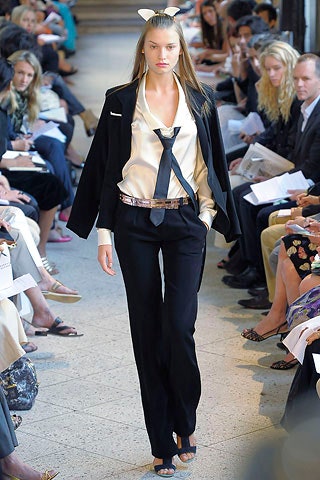 black tailored blazer with white shirt