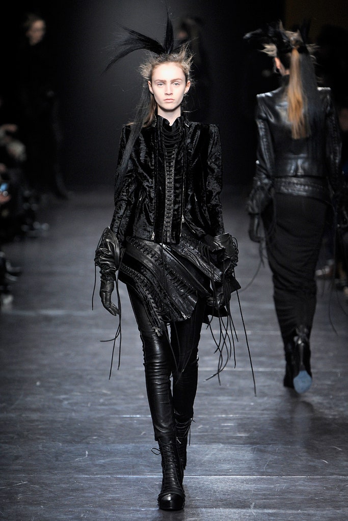 black velvet fitted jacket