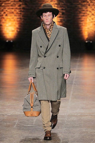 Alexander McQueen F/W 08 Menswear Look 25