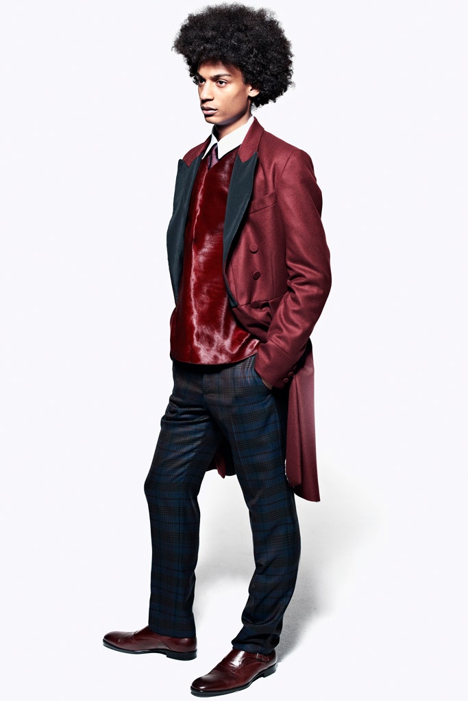 red velvet long-sleeve collared tailored layered coat