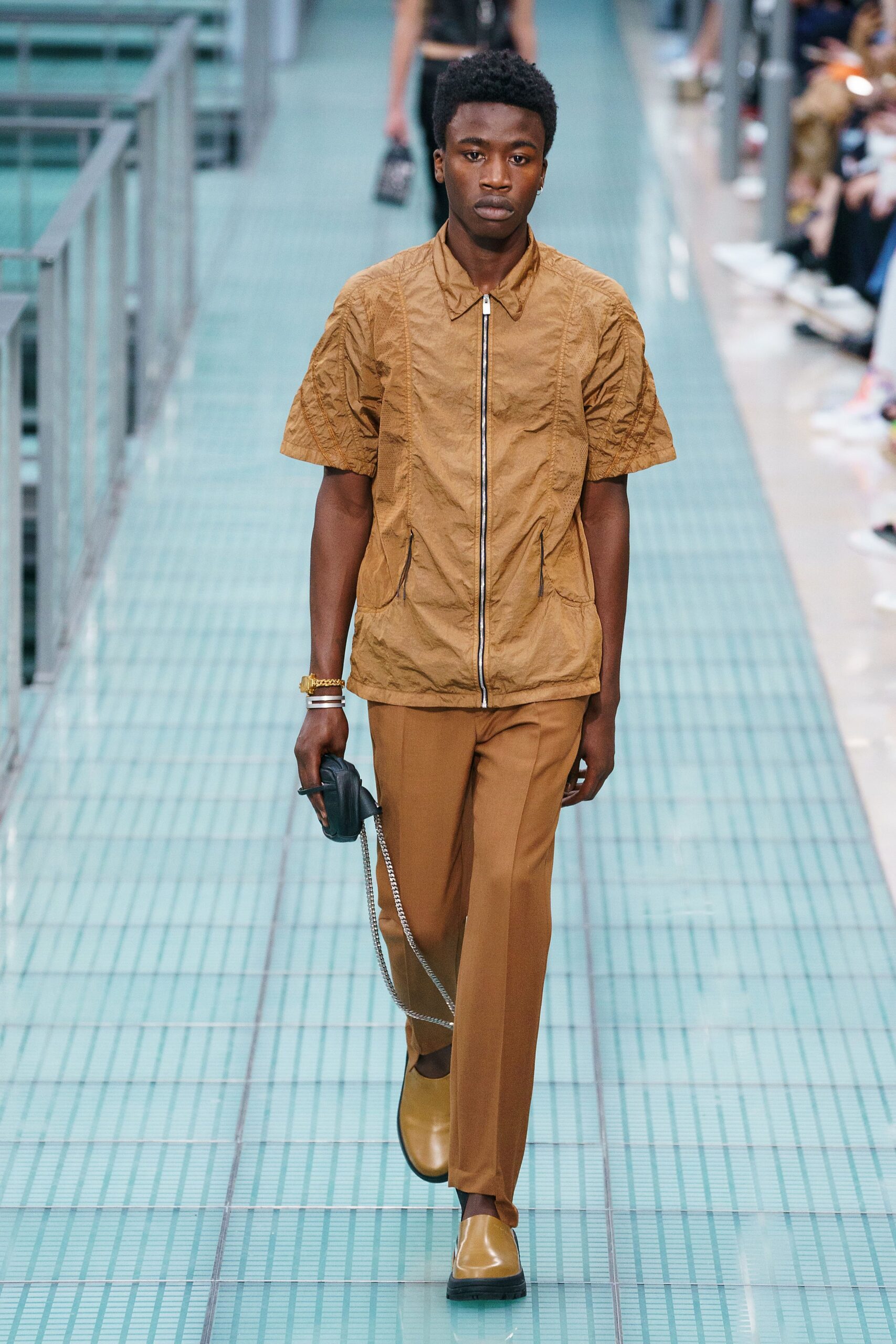 brown cotton short-sleeve collared fitted zippered shirt
