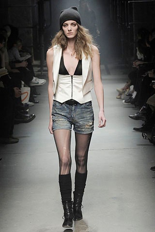 white cotton sleeveless v-neck fitted buttoned vest