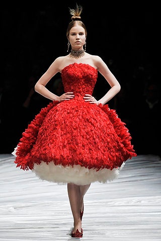 red ruffled strapless mini dress