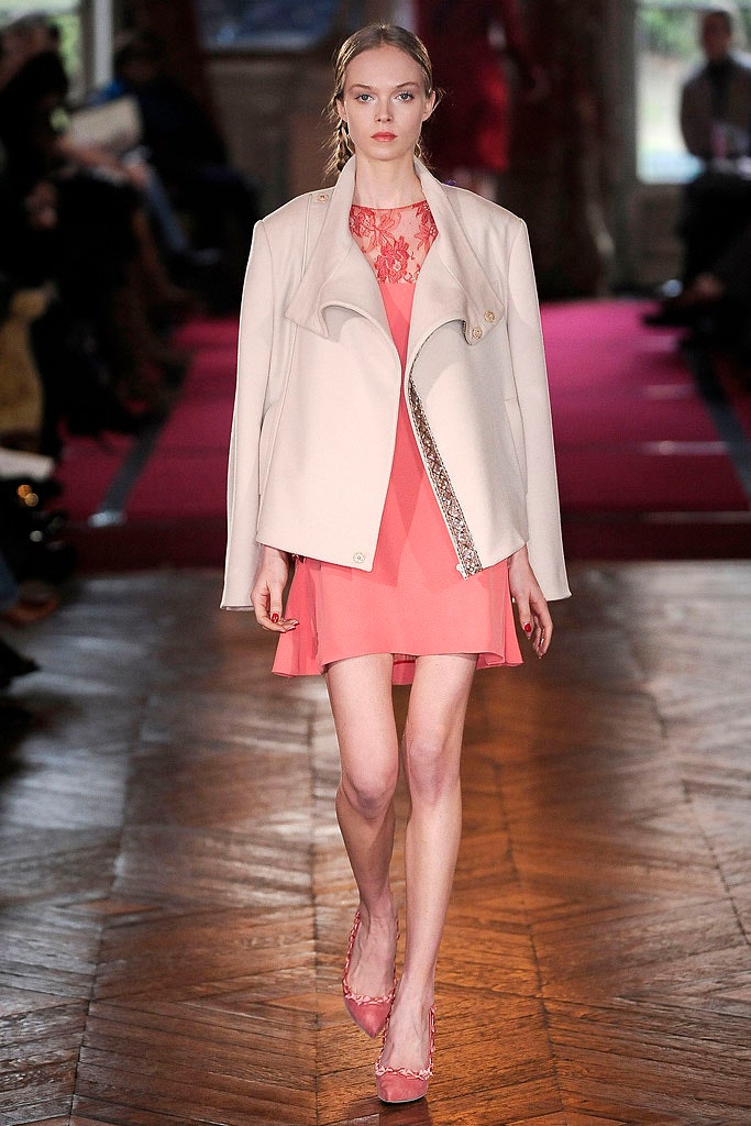 white cotton long-sleeve collared structured zippered jacket
