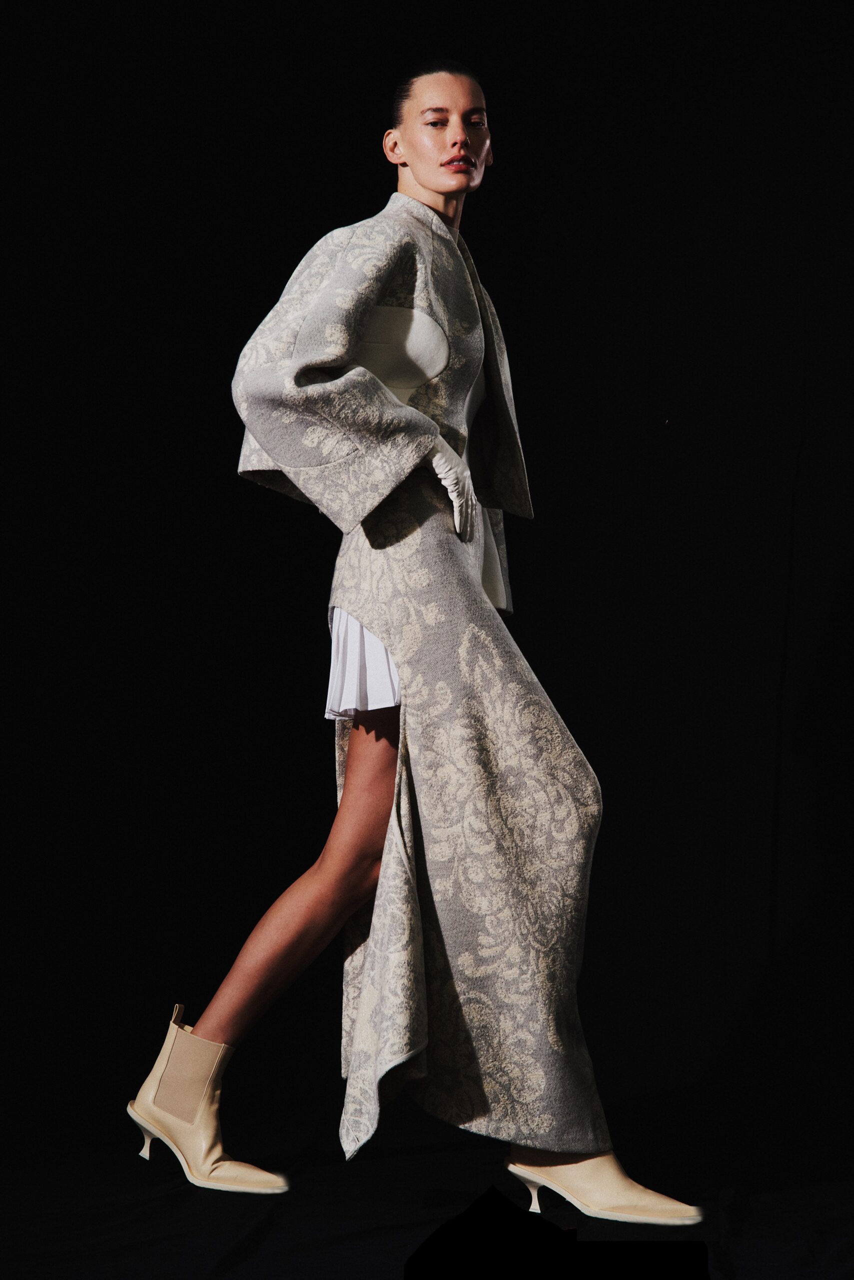 gray silk long-sleeve collared relaxed embroidered draped coat