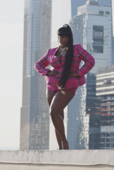 pink fitted pleated short shorts