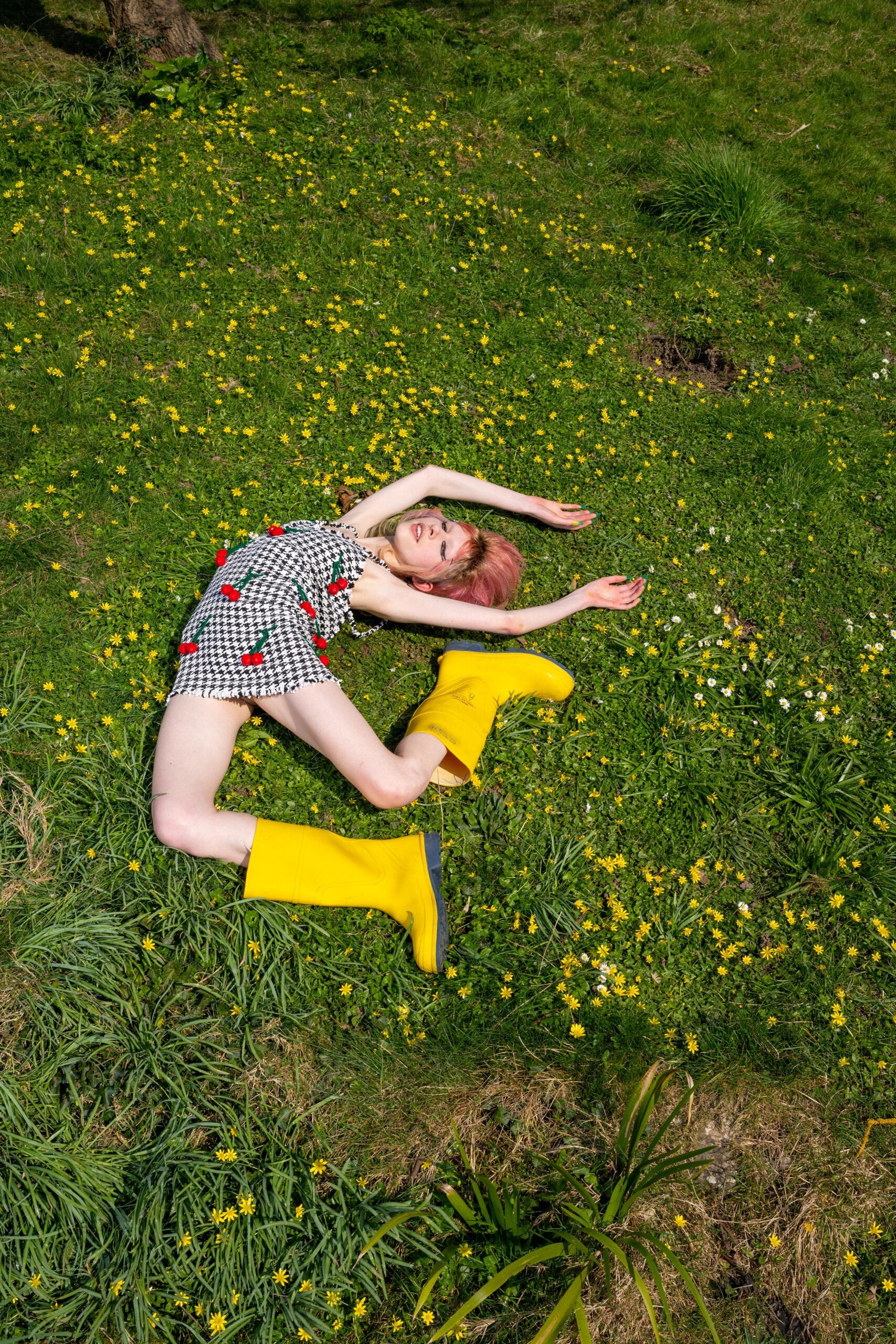 yellow fitted boots