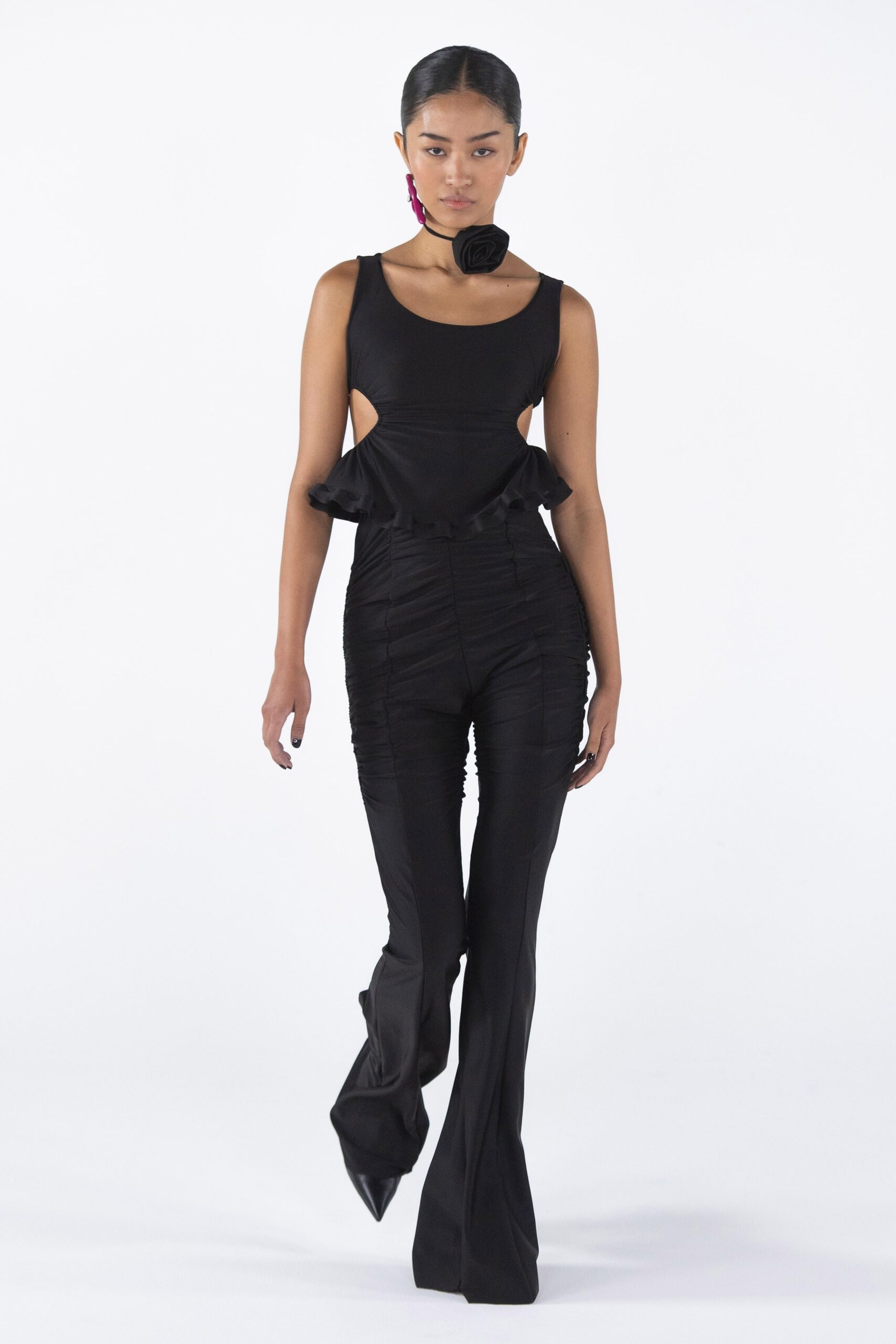 black fitted sleeveless jumpsuit