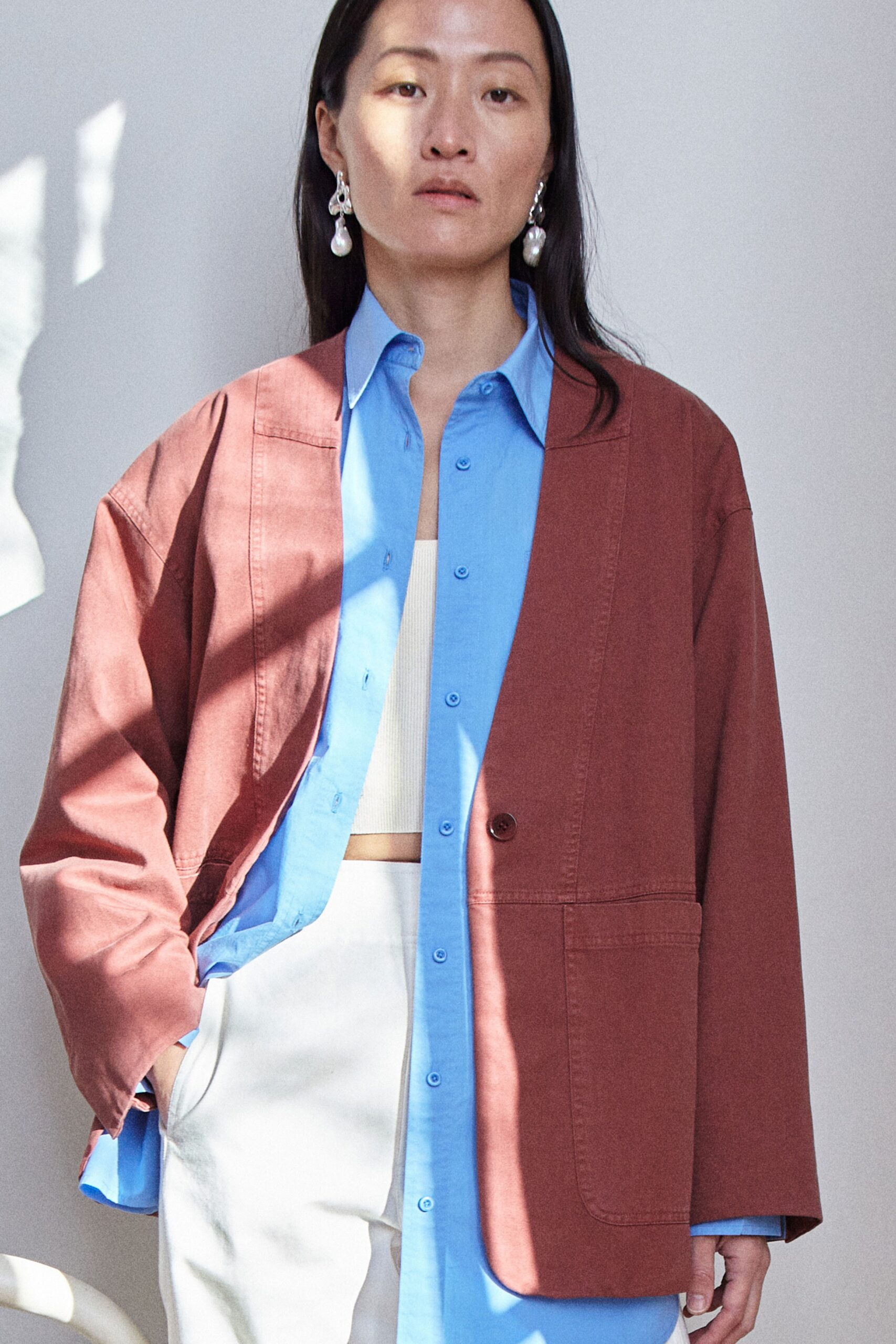 red denim long-sleeve collared relaxed buttoned jacket