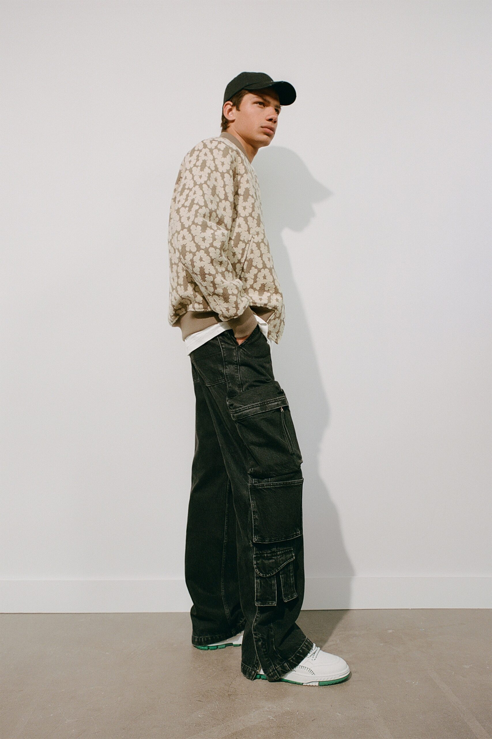 black denim relaxed cargo pants