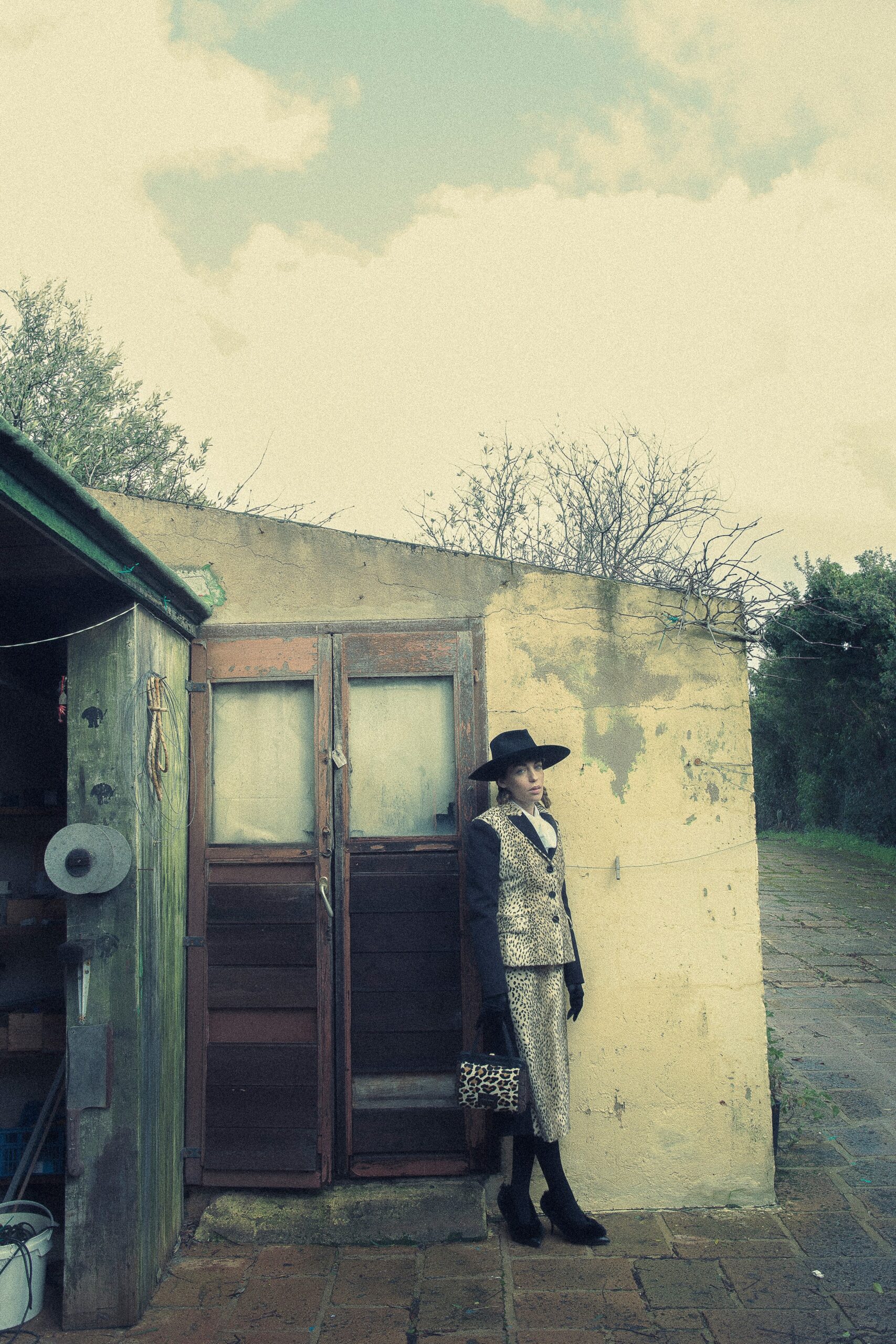 black and white midi dress with hat