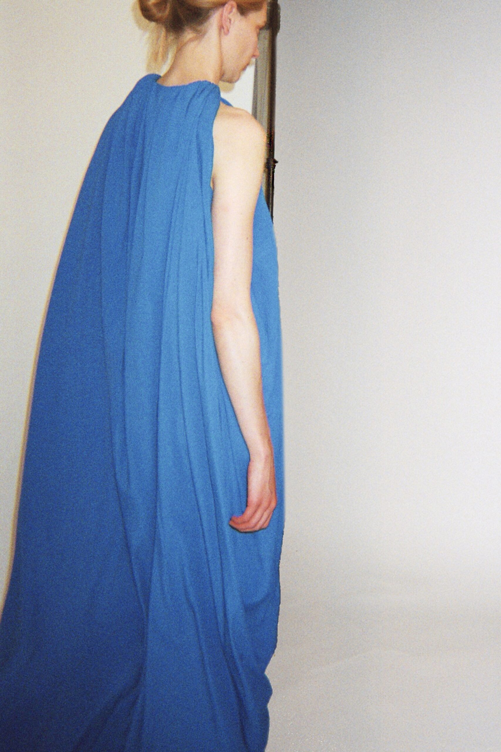blue relaxed sleeveless dress