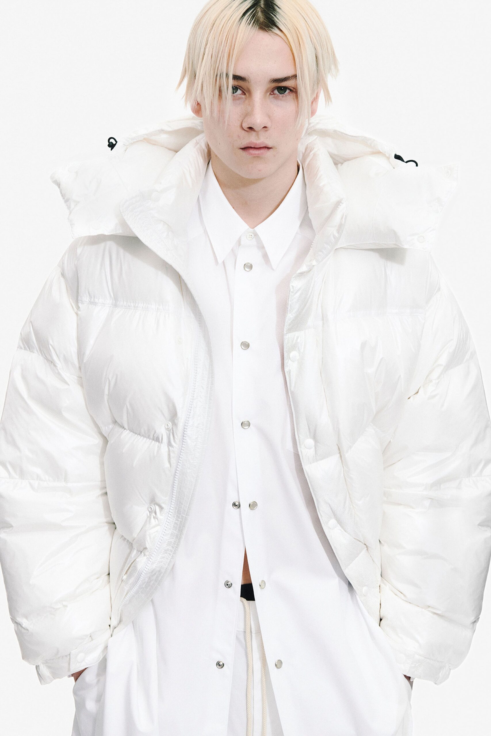 white jersey long-sleeve collared oversized padded jacket