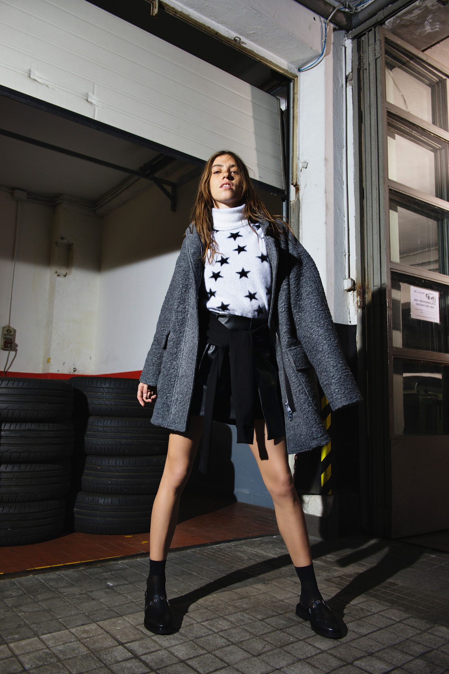 white cotton long-sleeve turtleneck fitted printed sweater