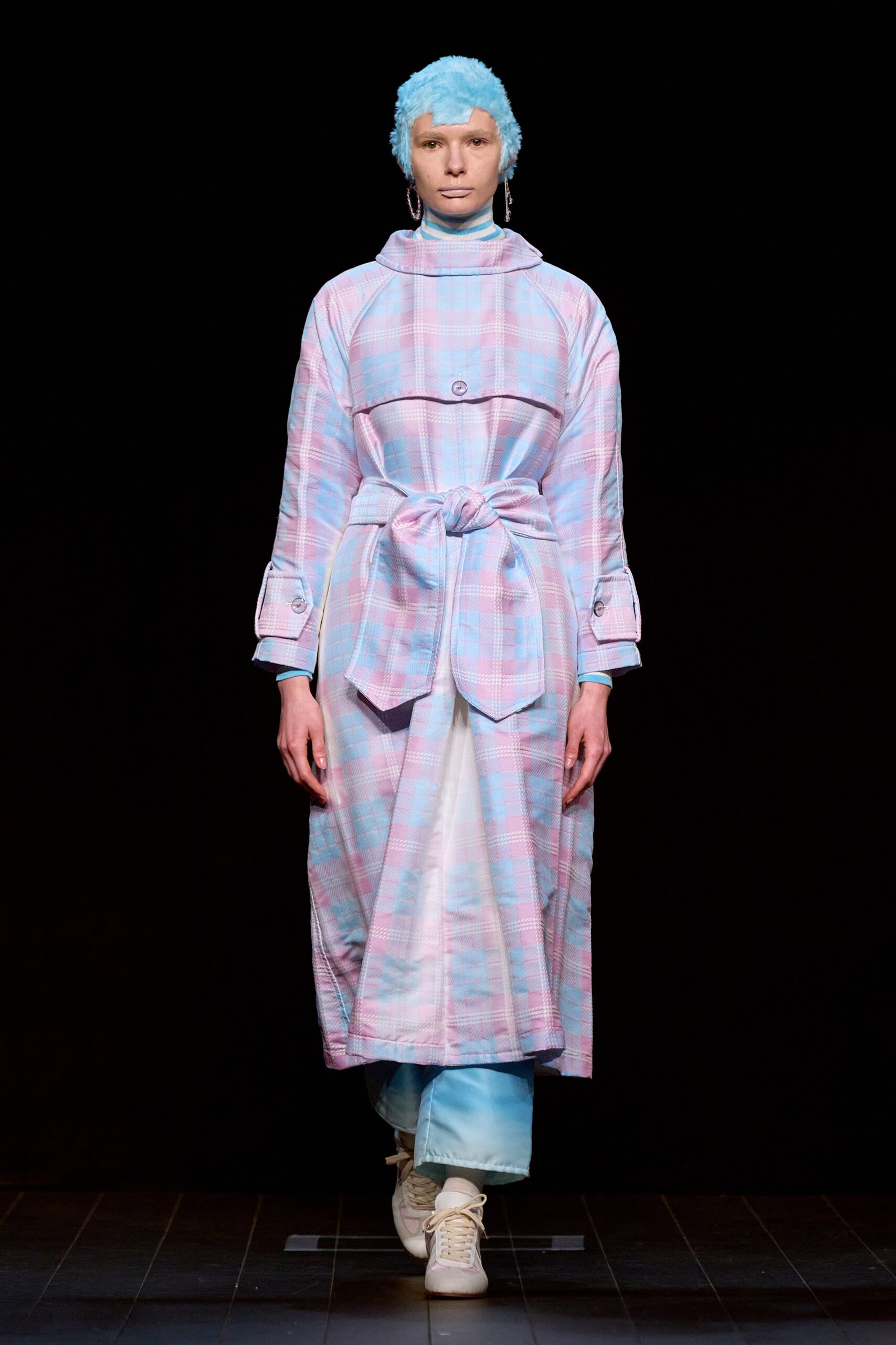 pink cotton long-sleeve collared relaxed belted checked coat