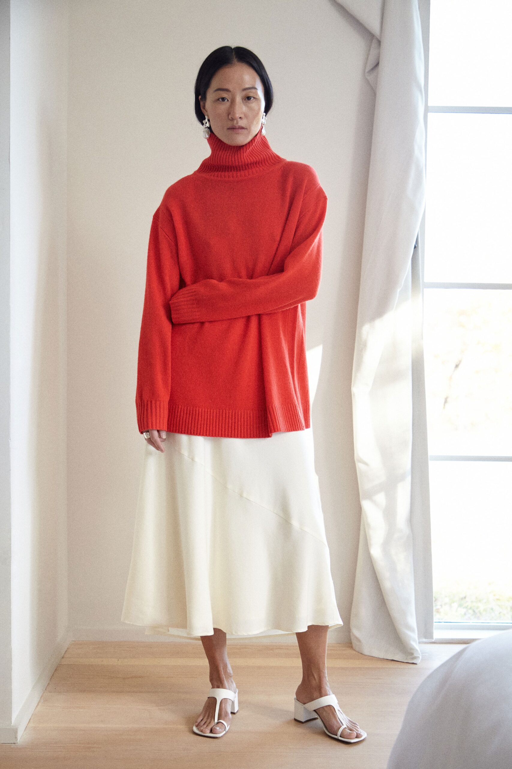 red wool long-sleeve turtleneck oversized cropped sweater