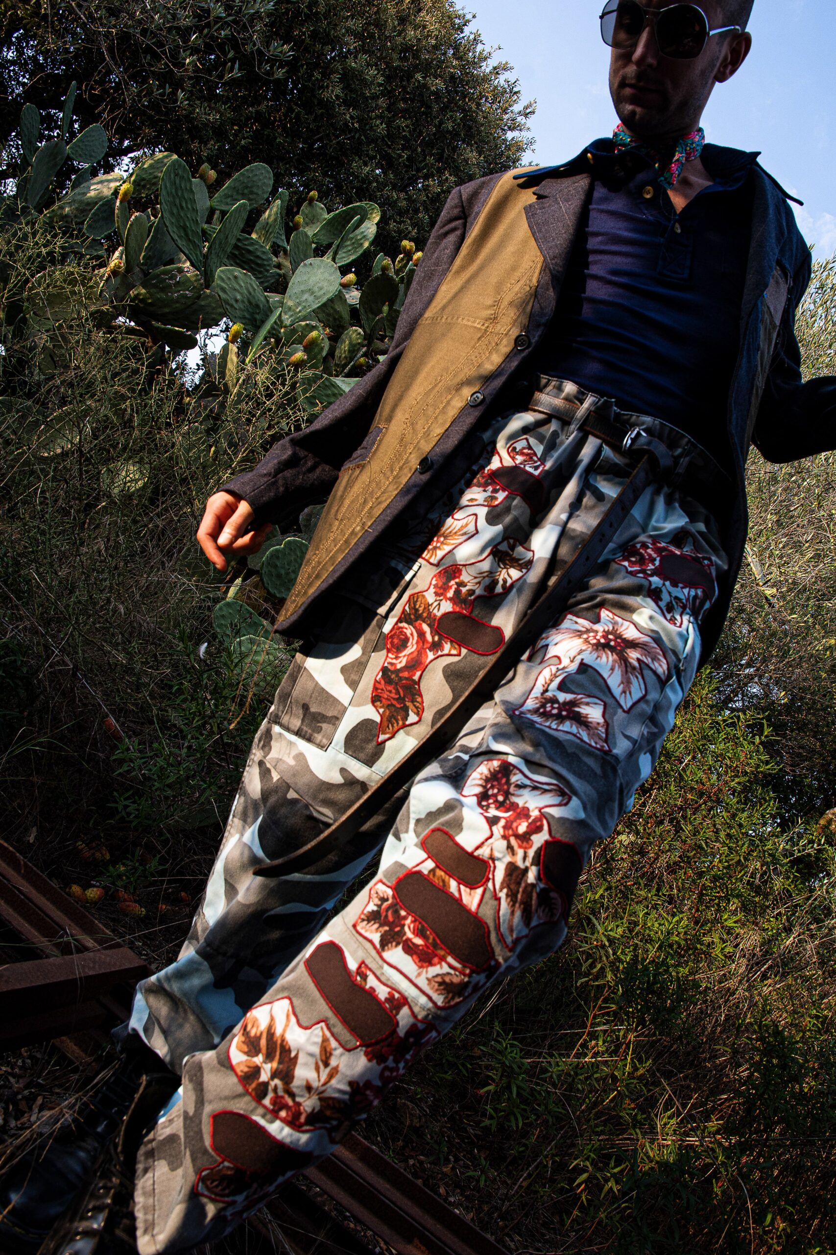 gray cotton relaxed cargo pants