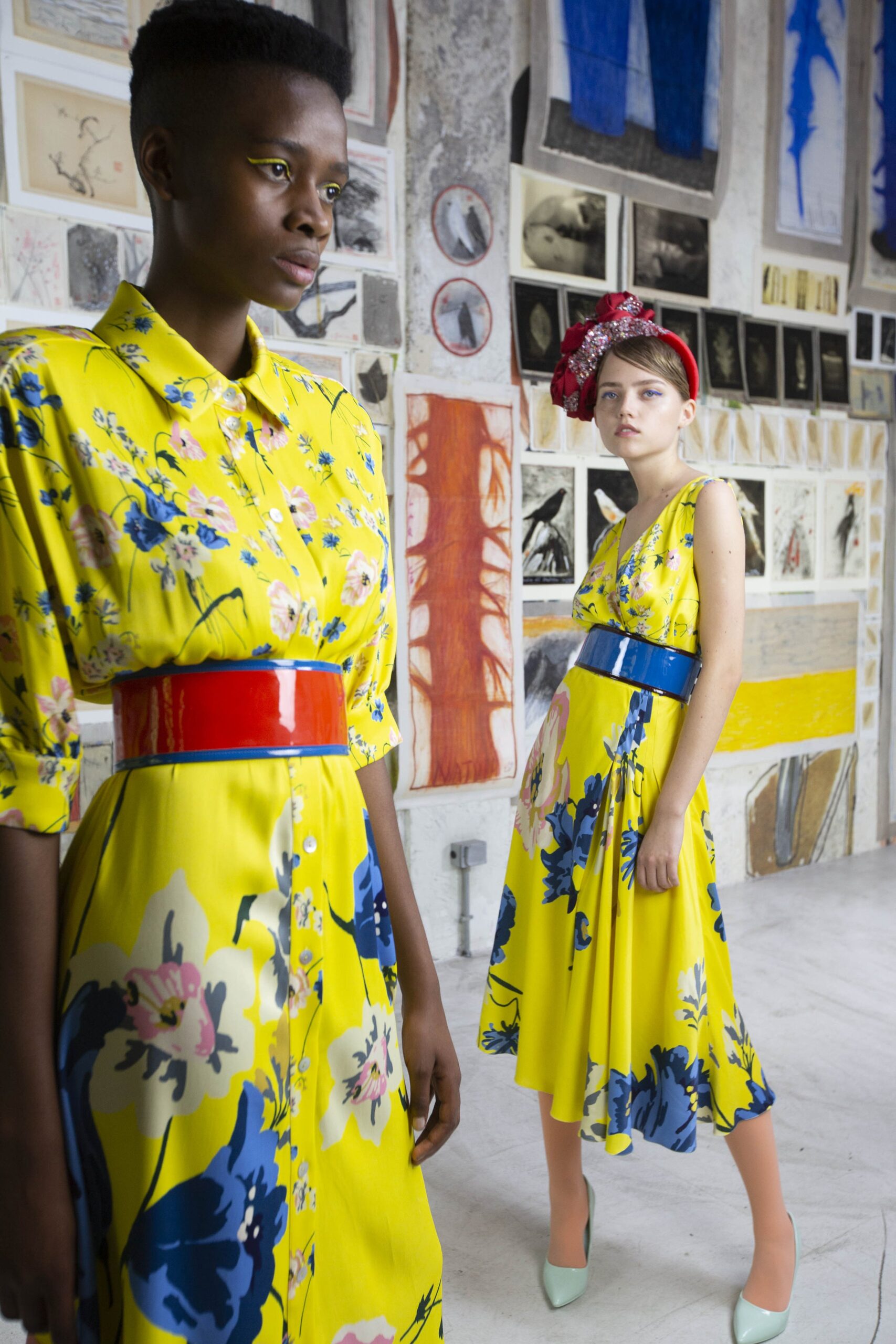 yellow short-sleeve collared fitted floral flared midi dress