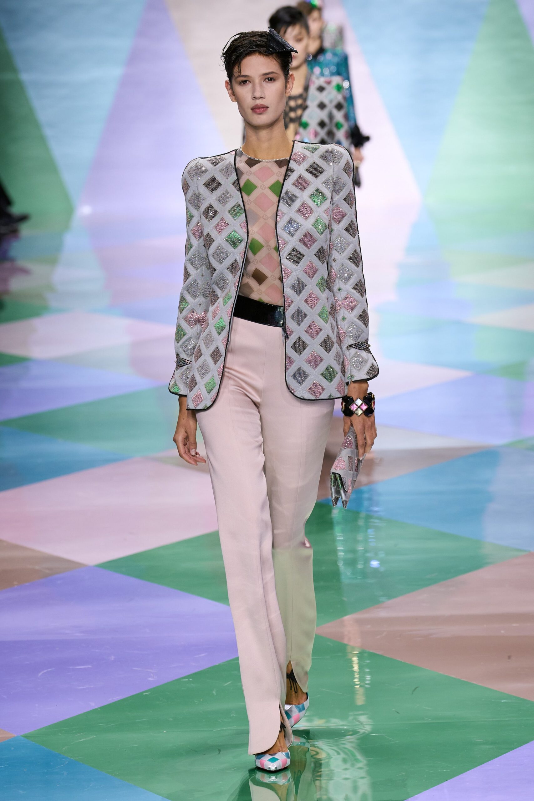 tailored gray printed blazer with pink pants