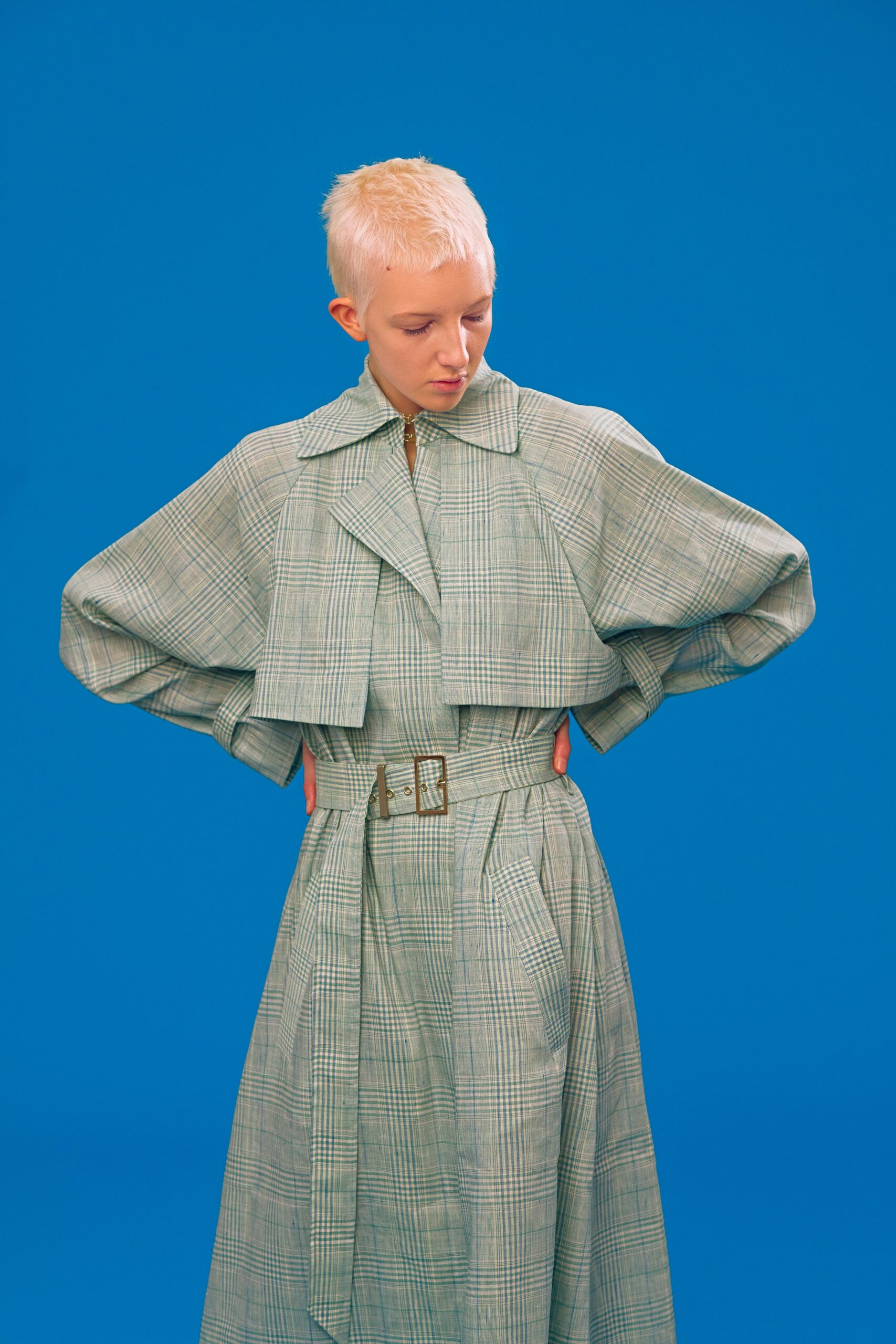 green cotton sleeveless relaxed layered cape