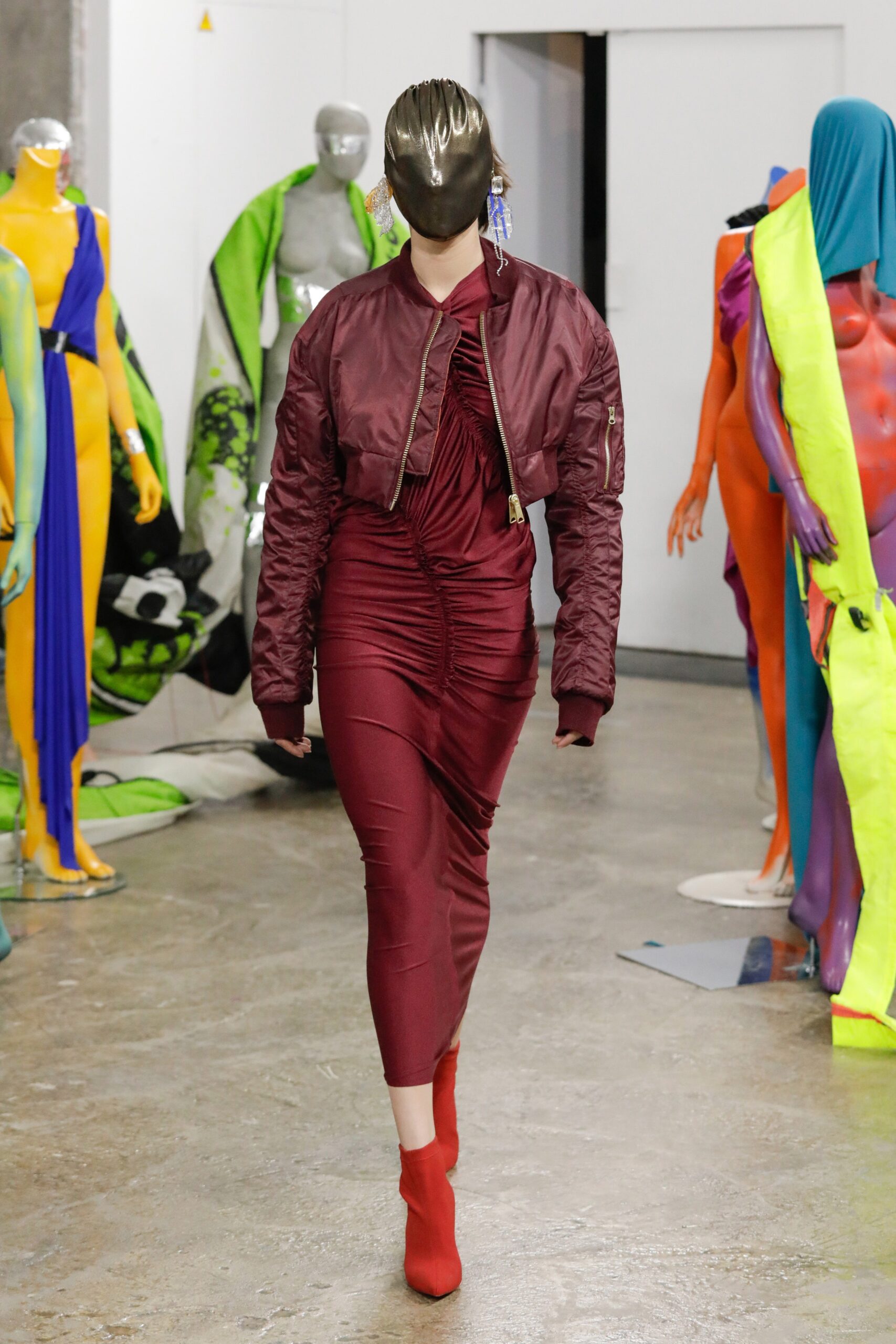 red silk long-sleeve collared fitted zippered jacket