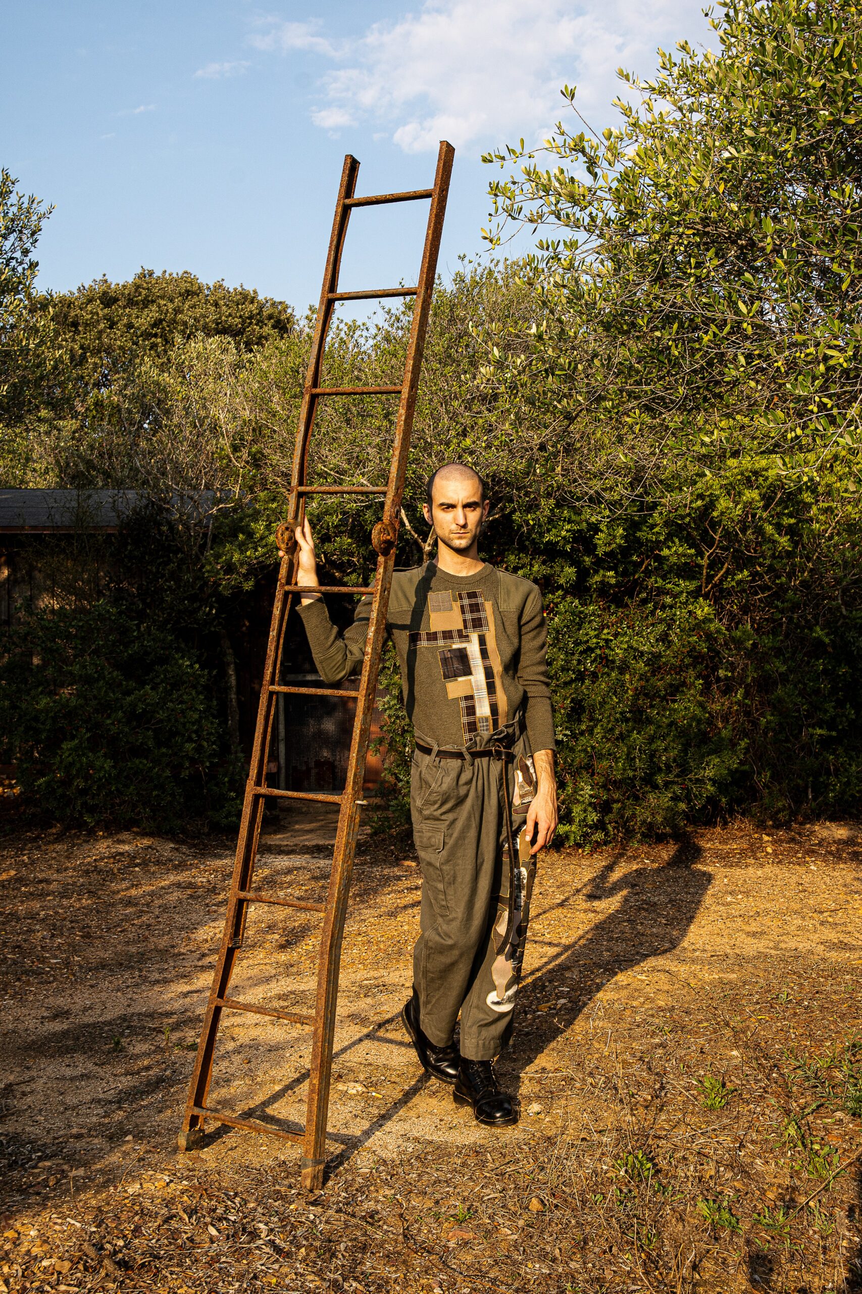 gray cotton relaxed cargo pants