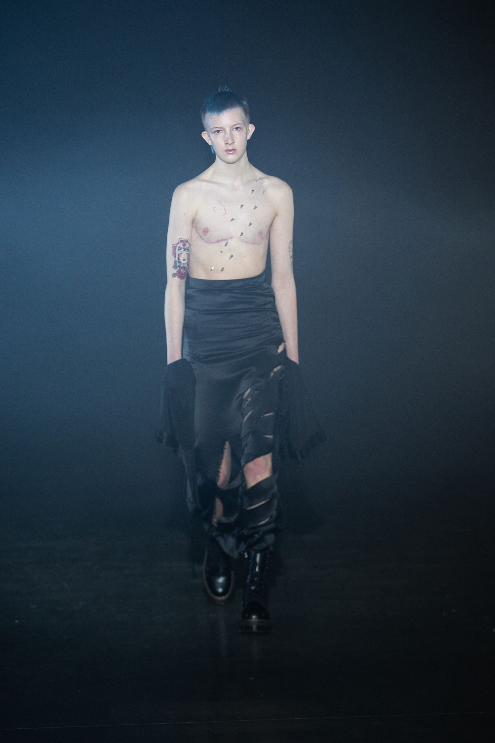 black silk slit fitted high-waisted pleated distressed skirt