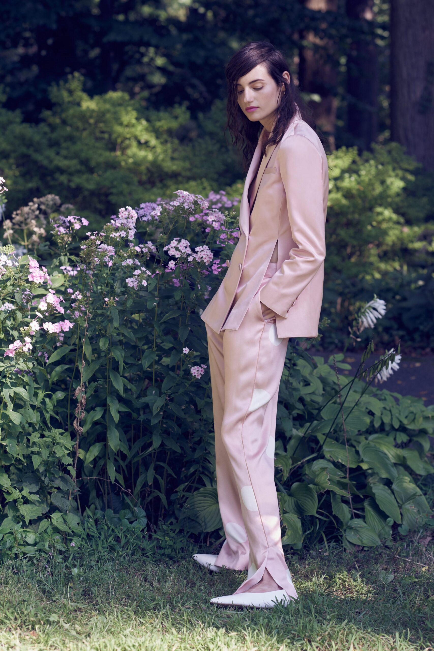 pink silk long-sleeve collared tailored buttoned shiny suit