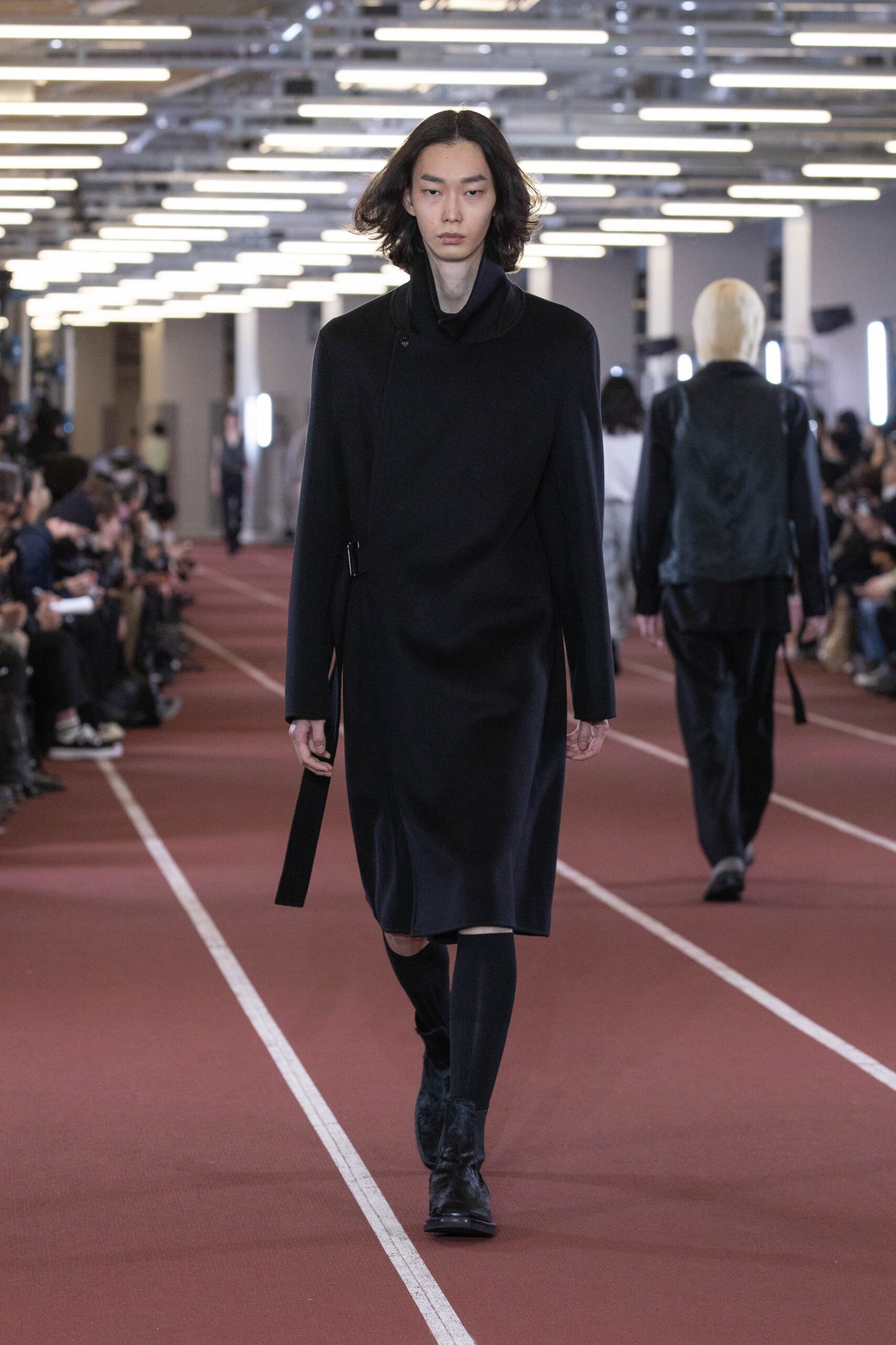 black fitted wool coat