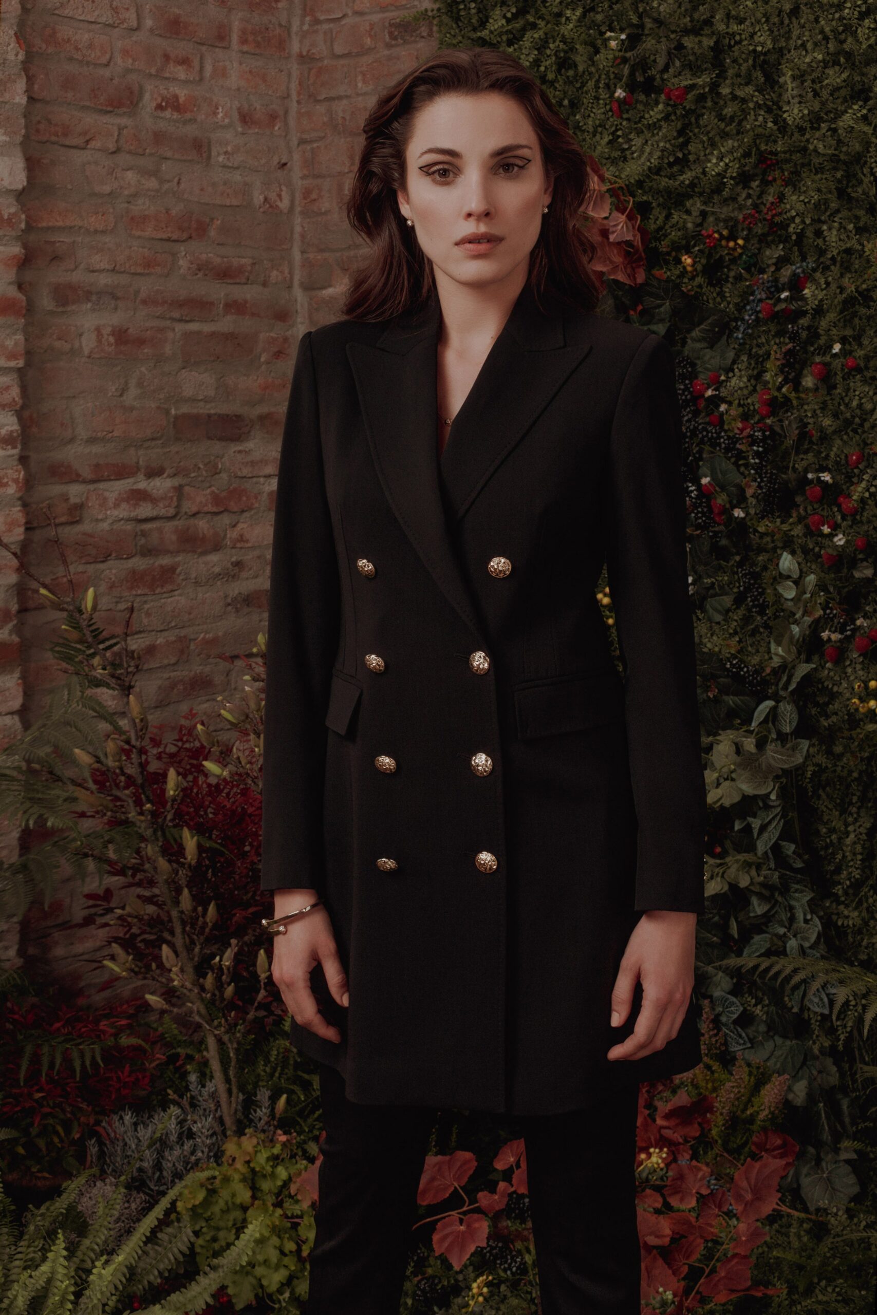 black tailored double-breasted blazer
