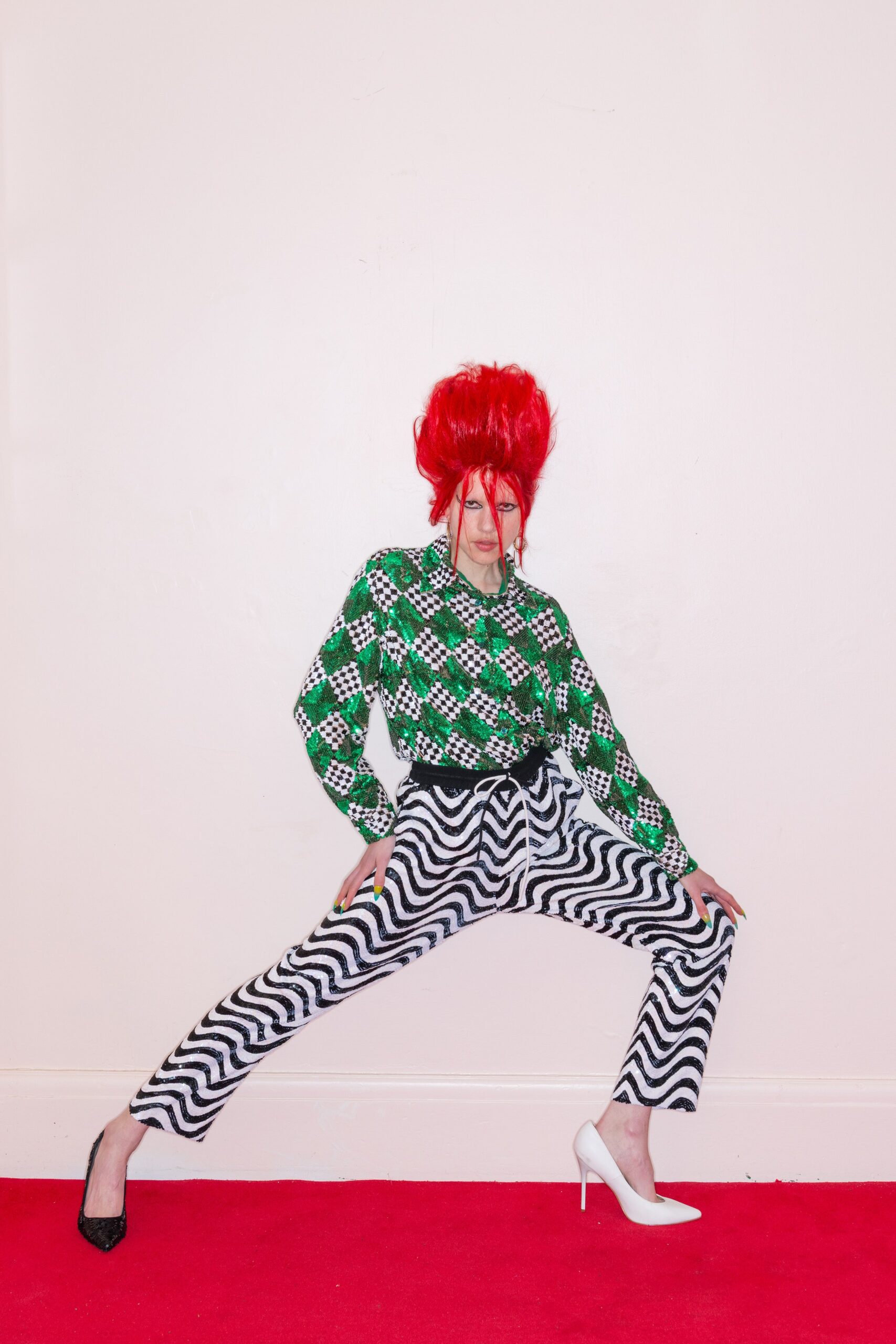 black fitted zigzag pants