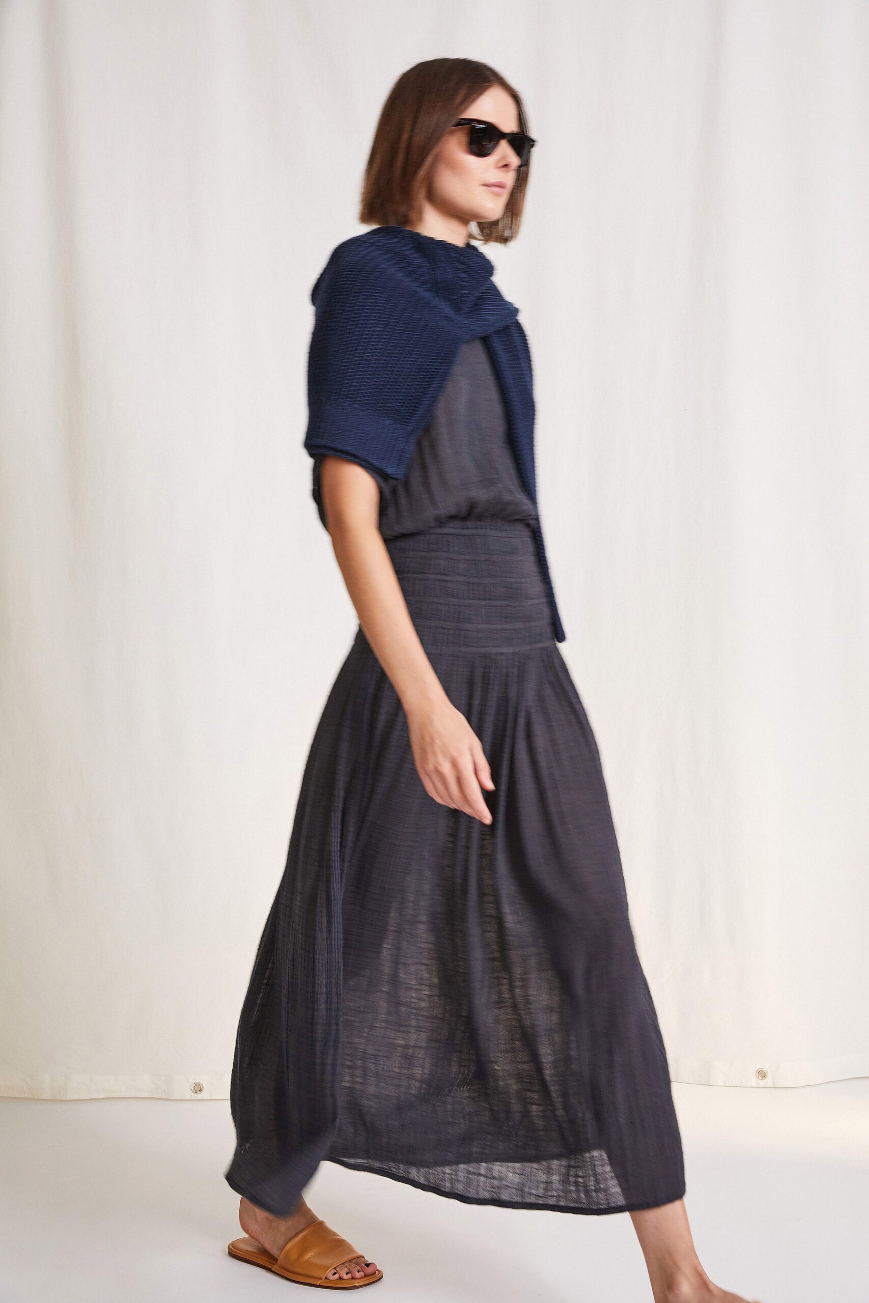 gray cotton sleeveless v-neck fitted tiered flowing dress