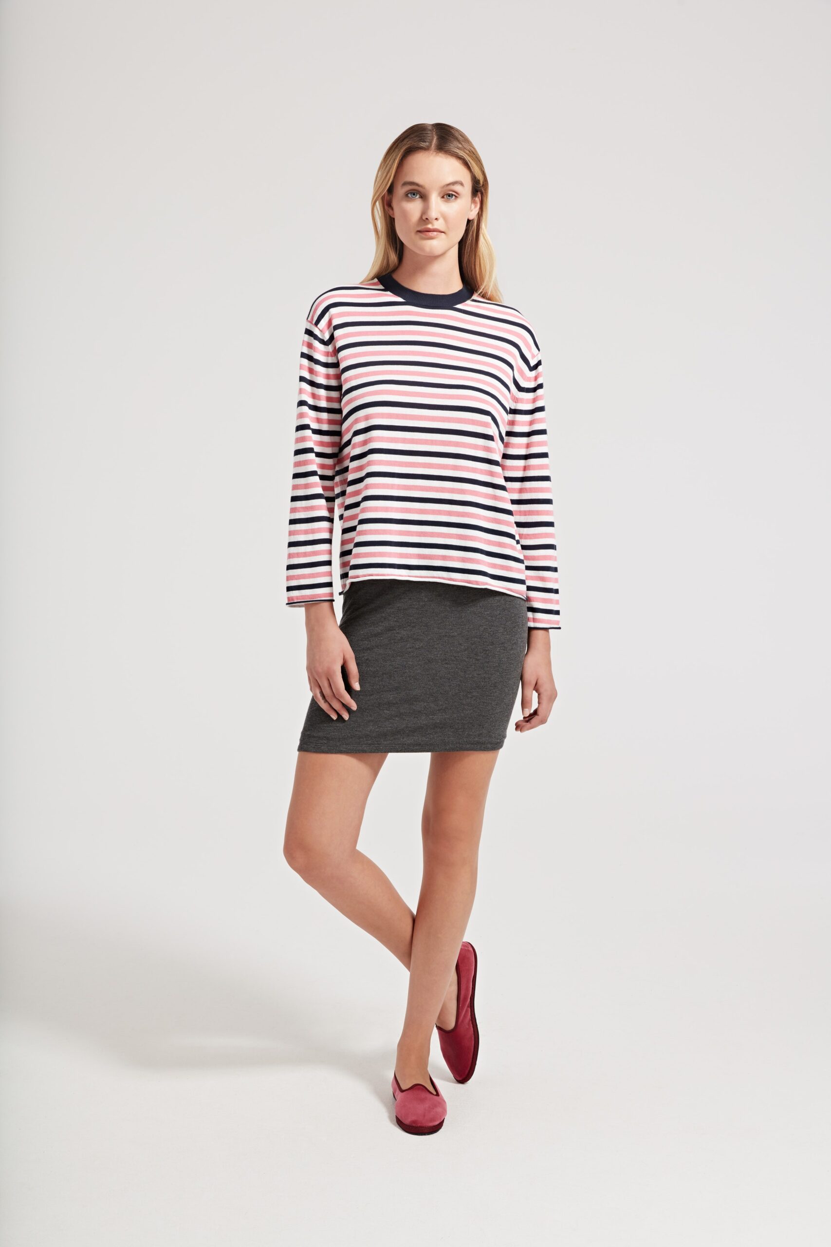 striped top gray mini skirt