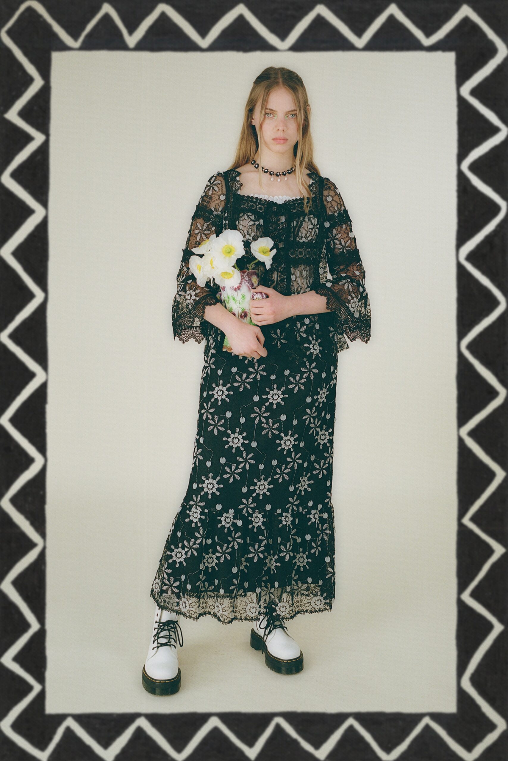 black lace long-sleeve square-neck fitted embroidered tiered dress
