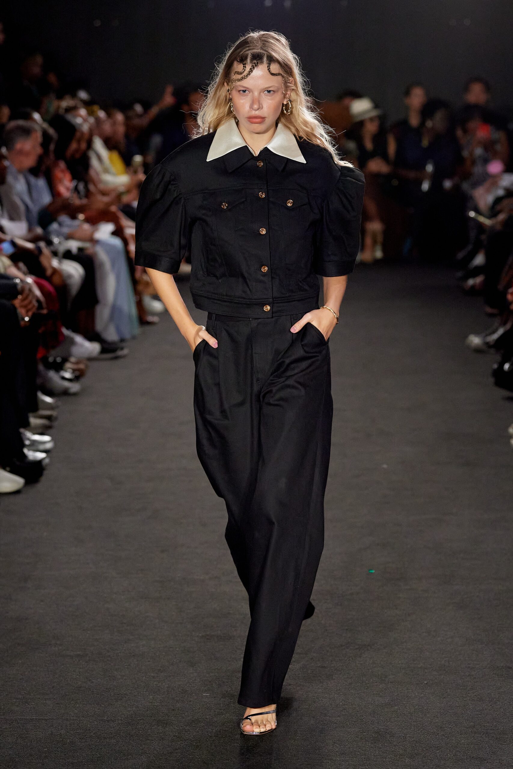 black denim short-sleeve collared fitted buttoned jacket