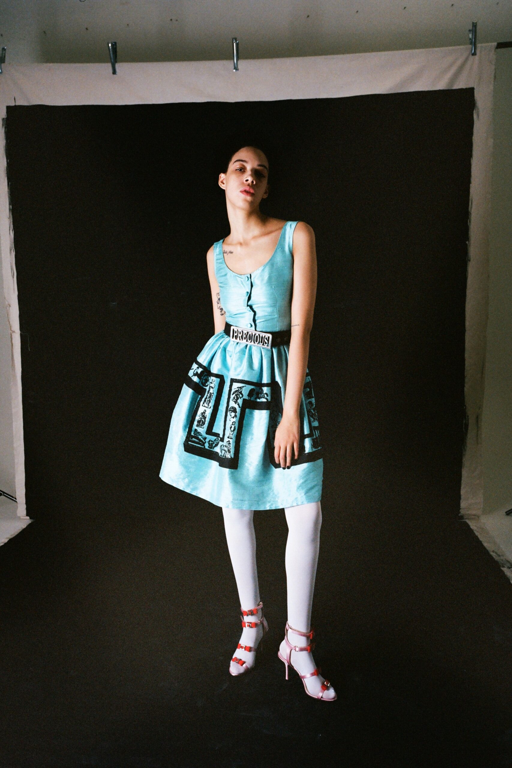 blue printed sleeveless dress