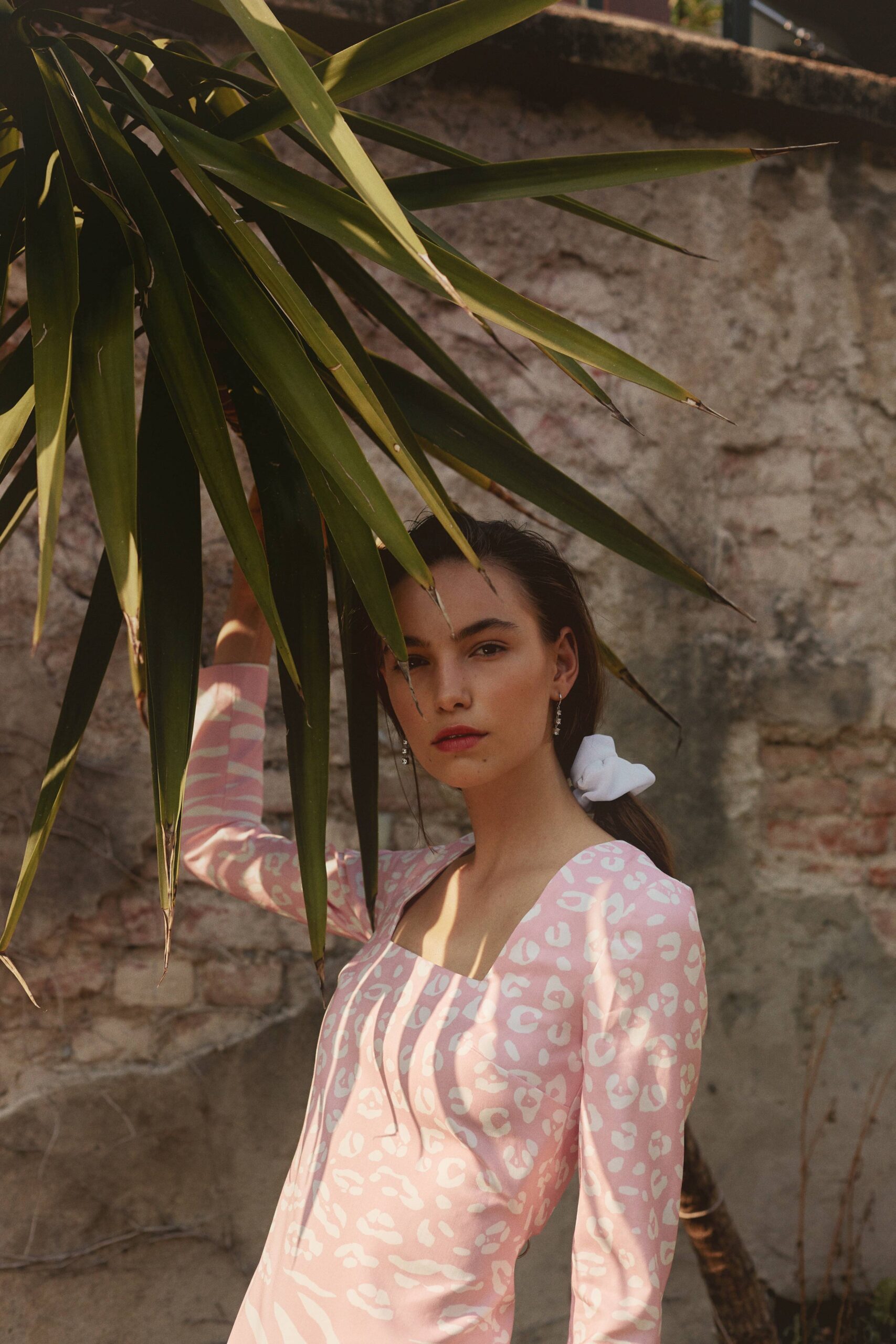 pink animal-print fitted dress