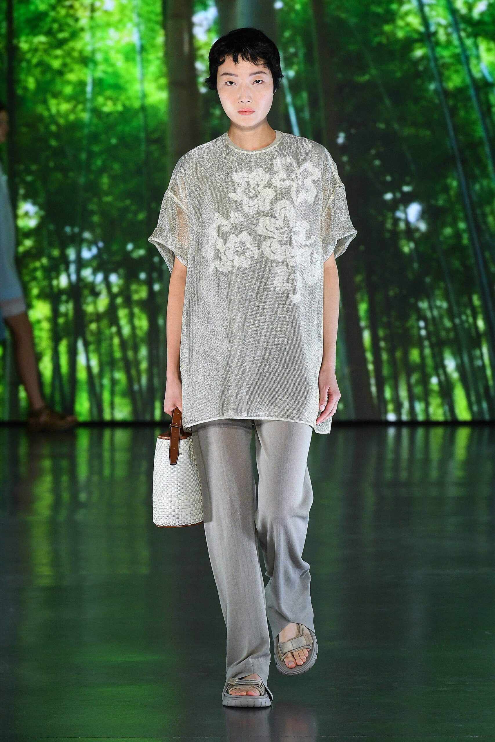 beige linen fitted straight-leg pants
