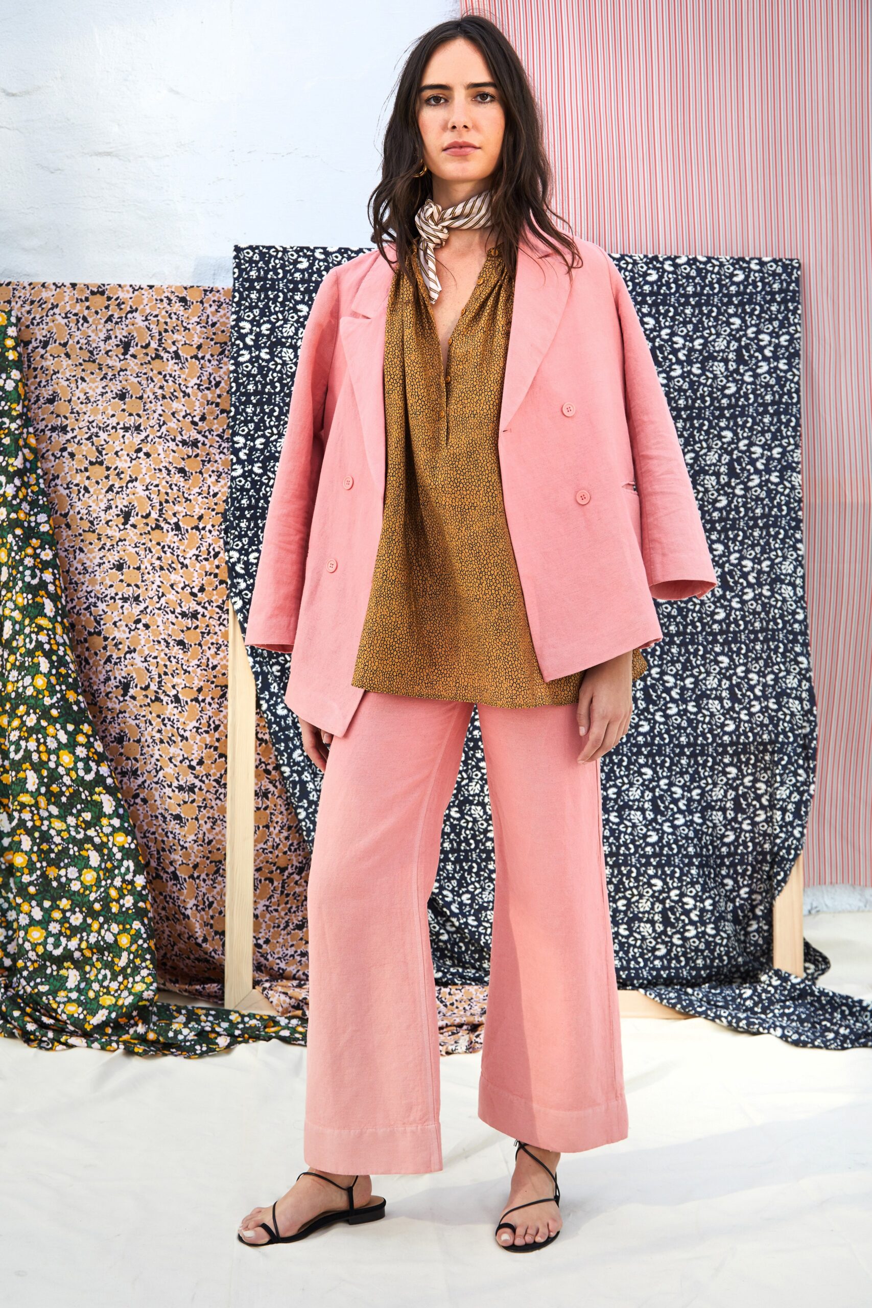 pink cotton long-sleeve collared oversized buttoned blazer