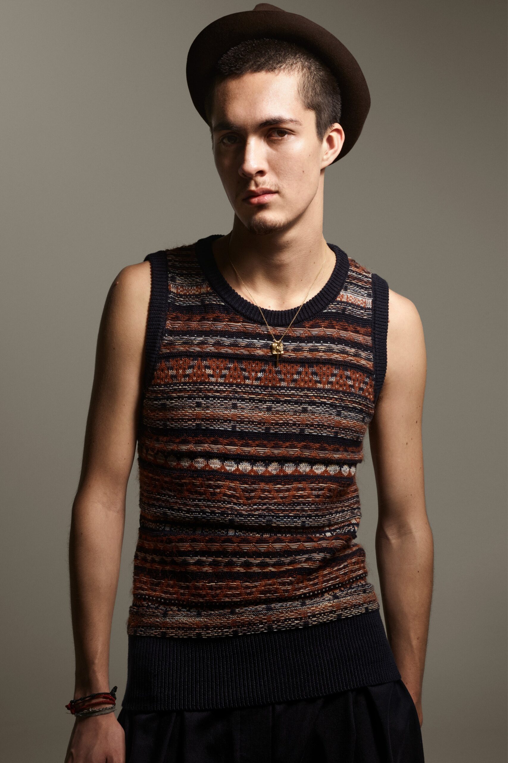 striped sleeveless sweater with hat