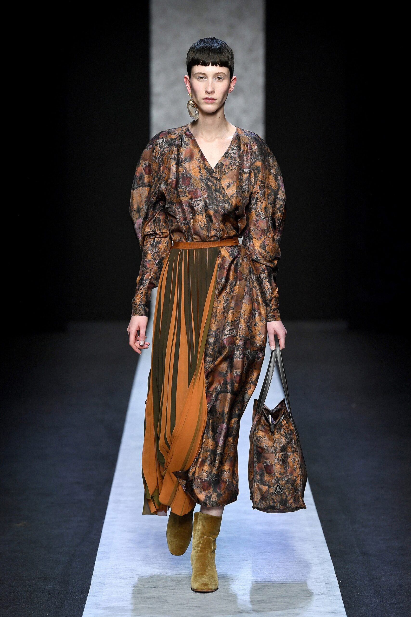 brown and orange relaxed dress