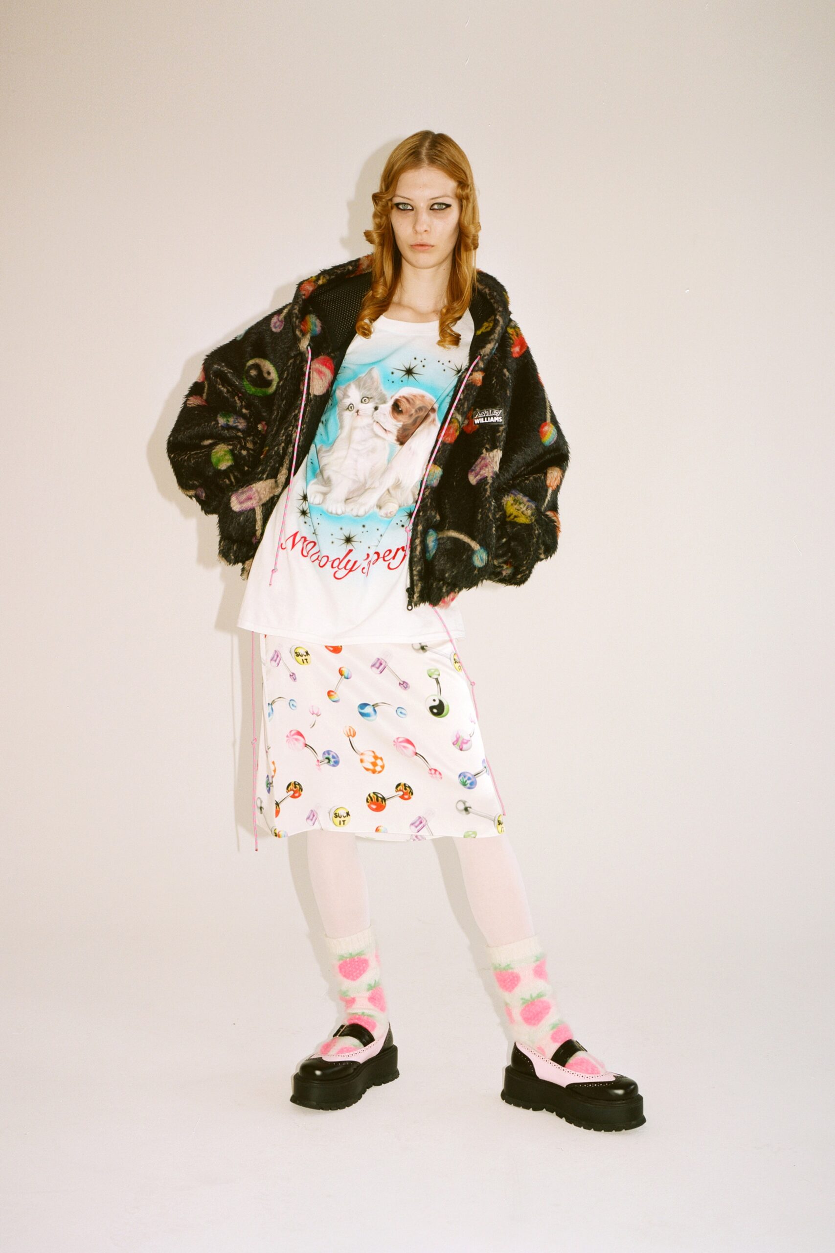pink cotton fitted printed mini skirt