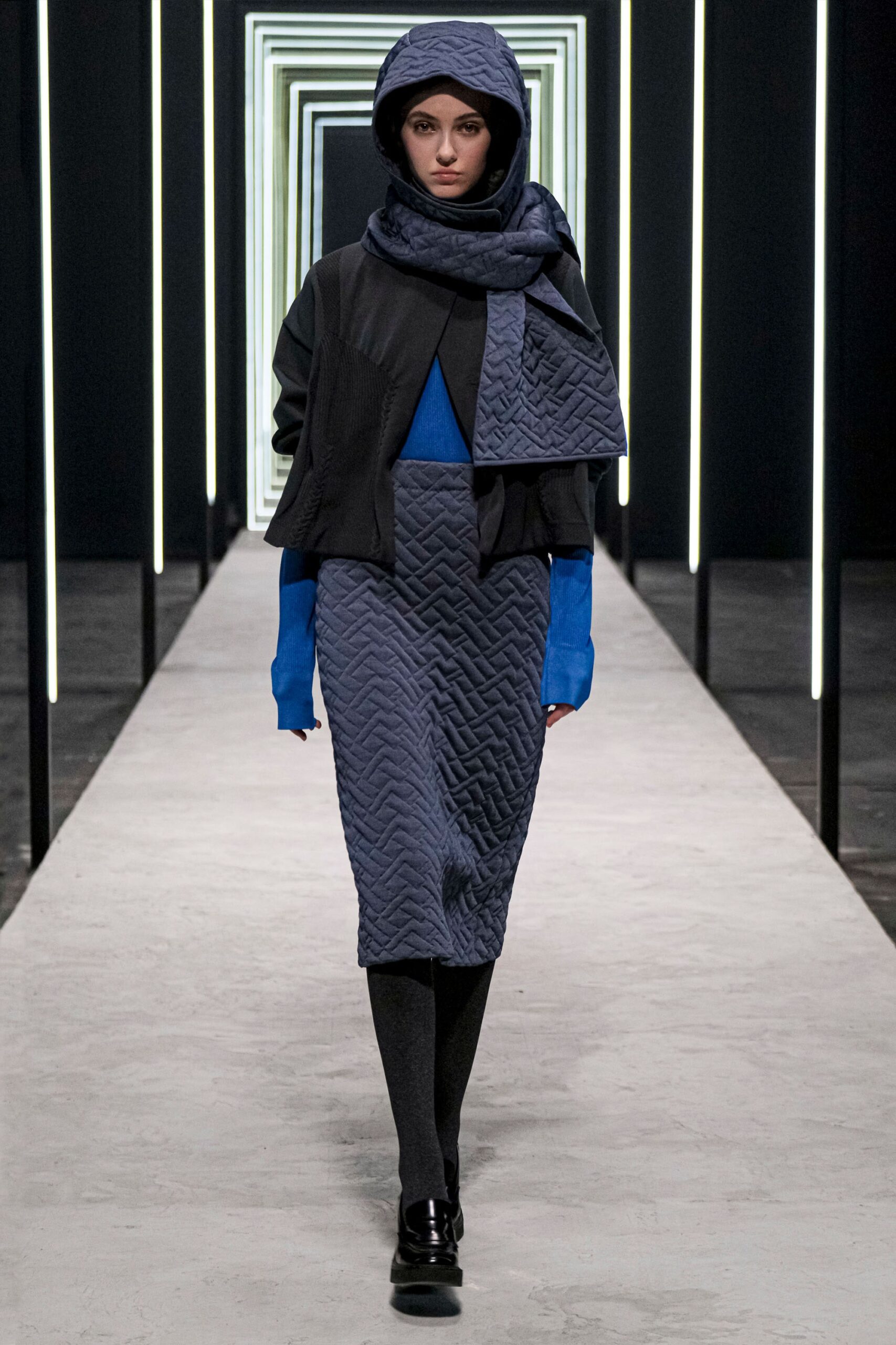 black cotton scarf