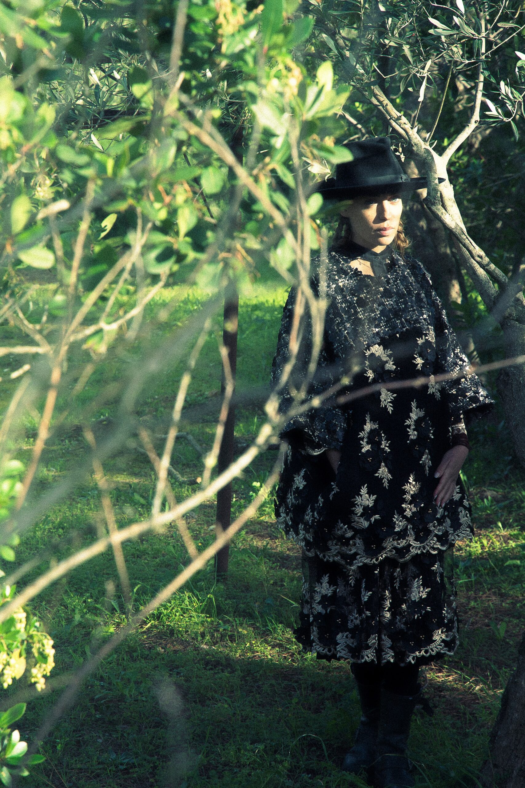 black lace long-sleeve v-neck fitted embroidered tiered dress