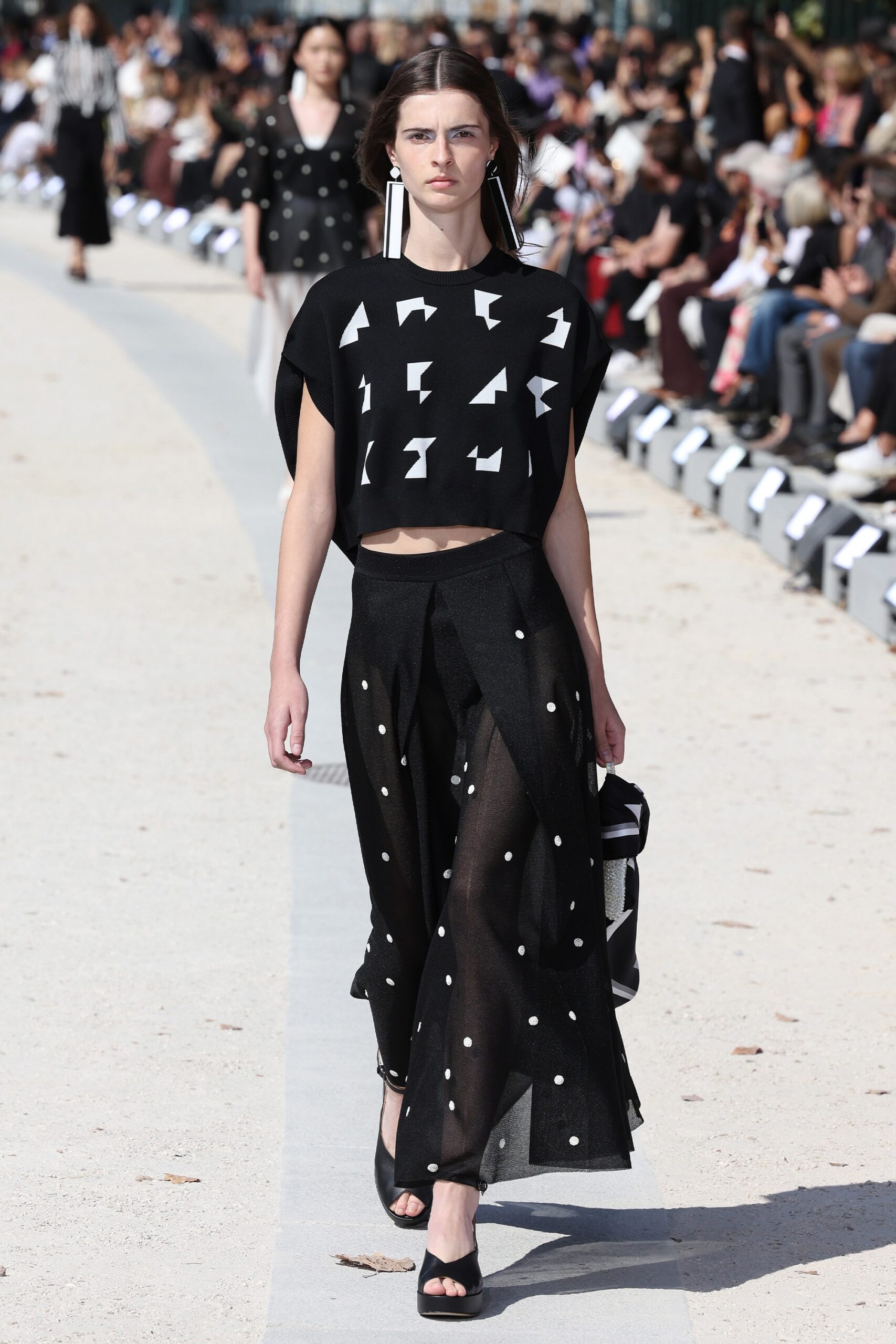 black chiffon long-sleeve slit relaxed tiered flowing skirt