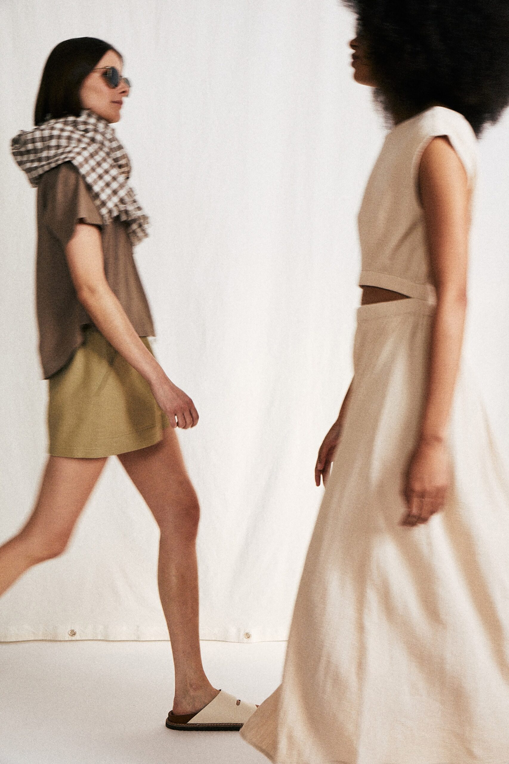 green cotton fitted high-waisted straight-leg mini skirt